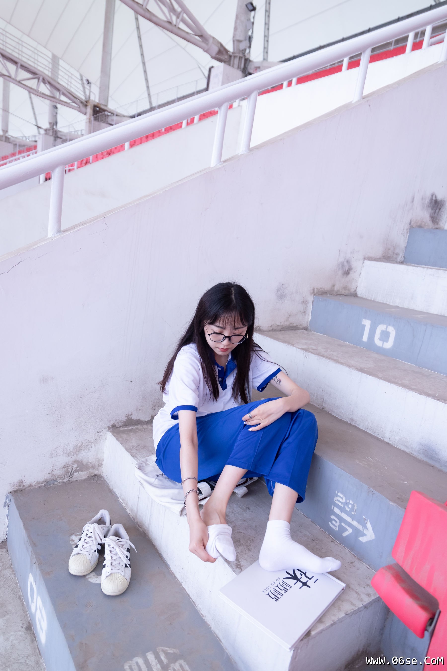 图片[93]-BoBoSocks袜啵啵 No.002 稚予-校服、贝壳头、白棉袜、裸足[139P]-六色网