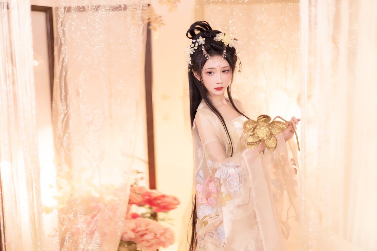 图片[18]-YiTuYu艺图语 Vol.3498 Qi Luo Sheng De Xiao Su Su[31P]-六色网