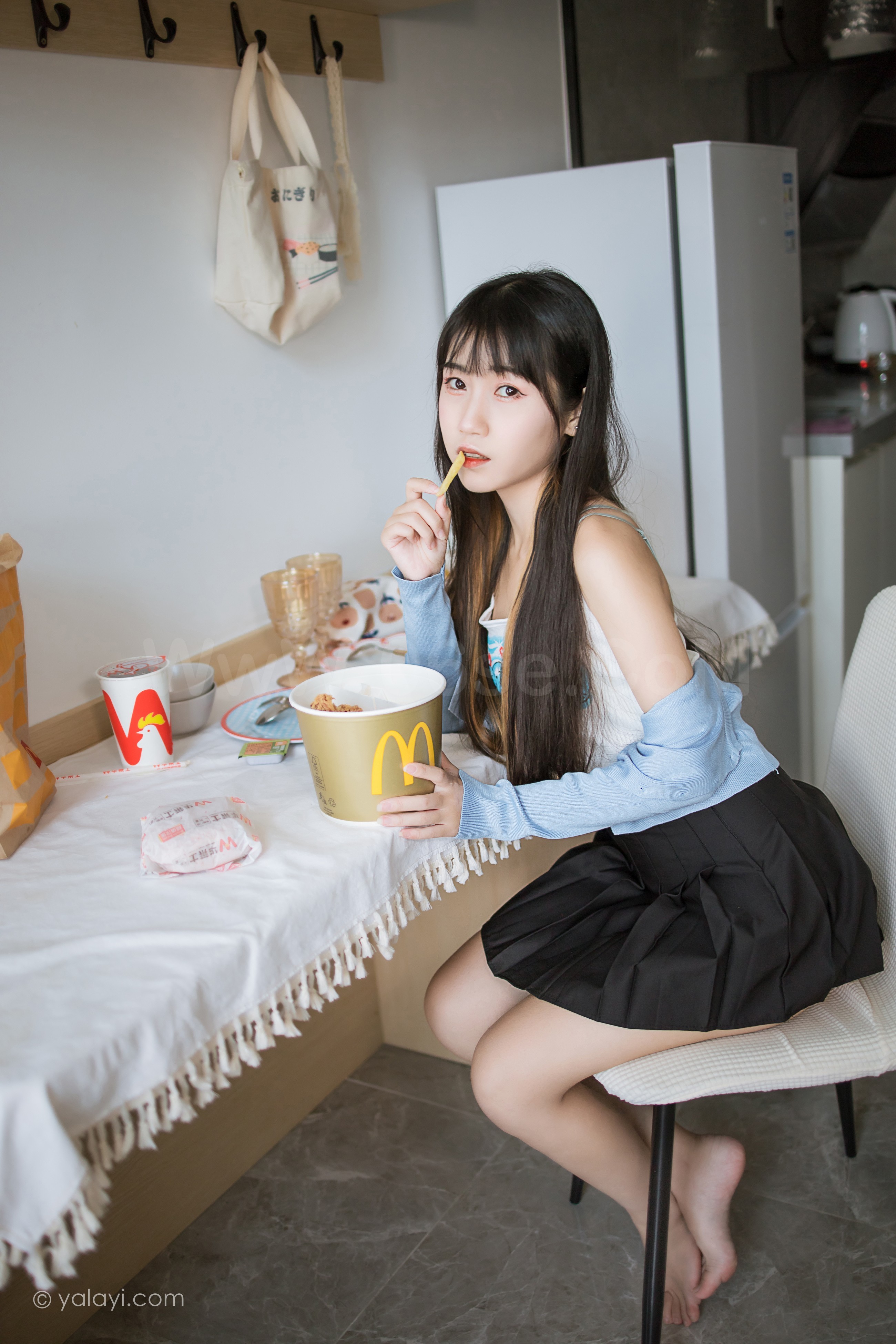 图片[4]-雅拉伊 – 弈思《回我们家》[41P]-六色网