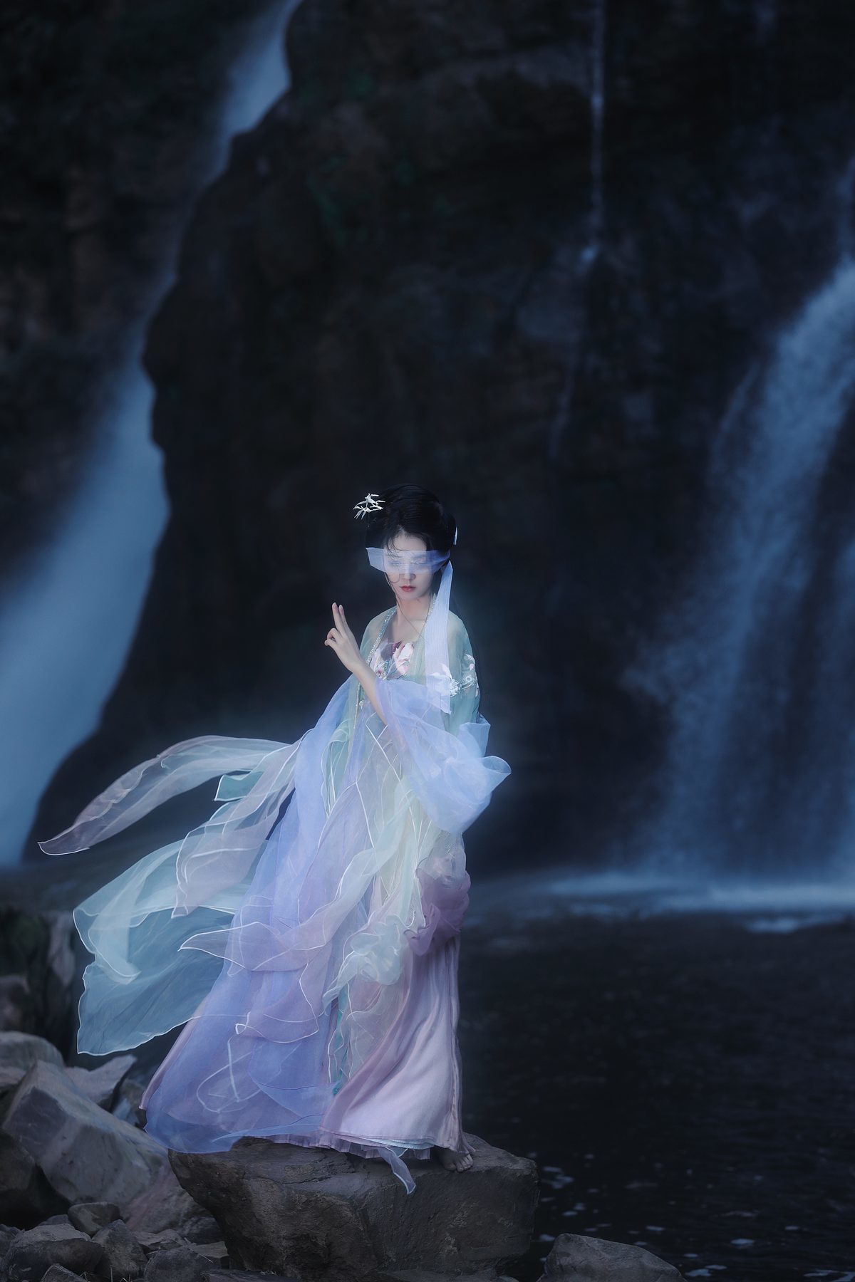 图片[12]-YiTuYu艺图语 Vol.5506 Wu Sui[28P]-六色网