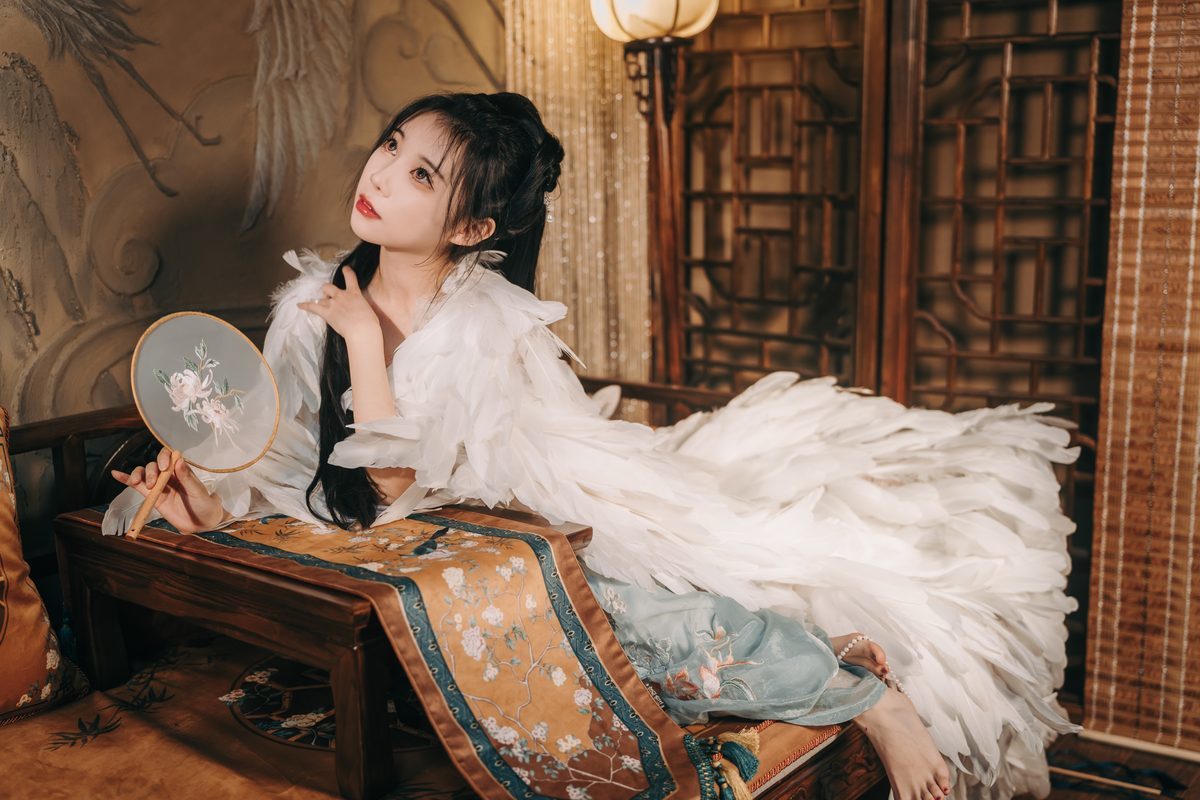 图片[11]-YiTuYu艺图语 Vol.3672 Zou Zou[39P]-六色网