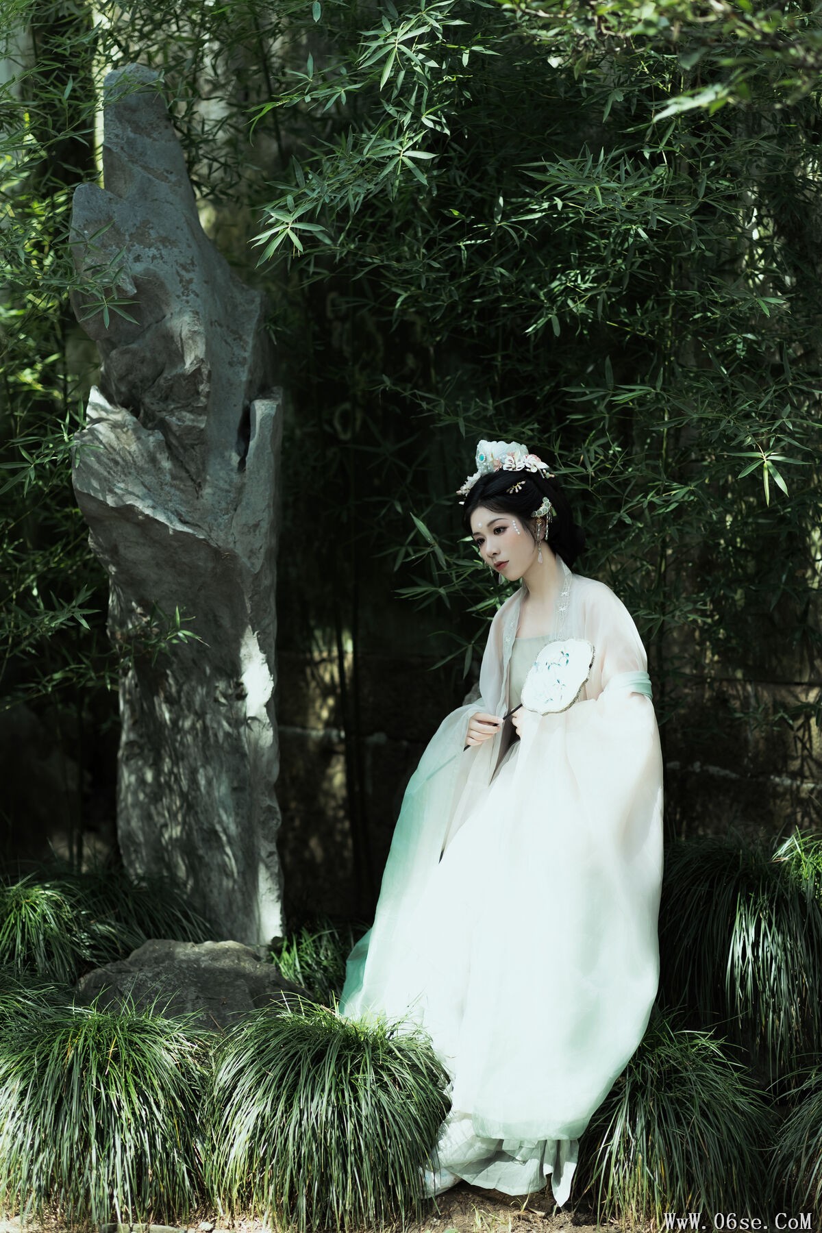 图片[4]-YiTuYu艺图语 Vol.7566 Zheng Du[28P]-六色网