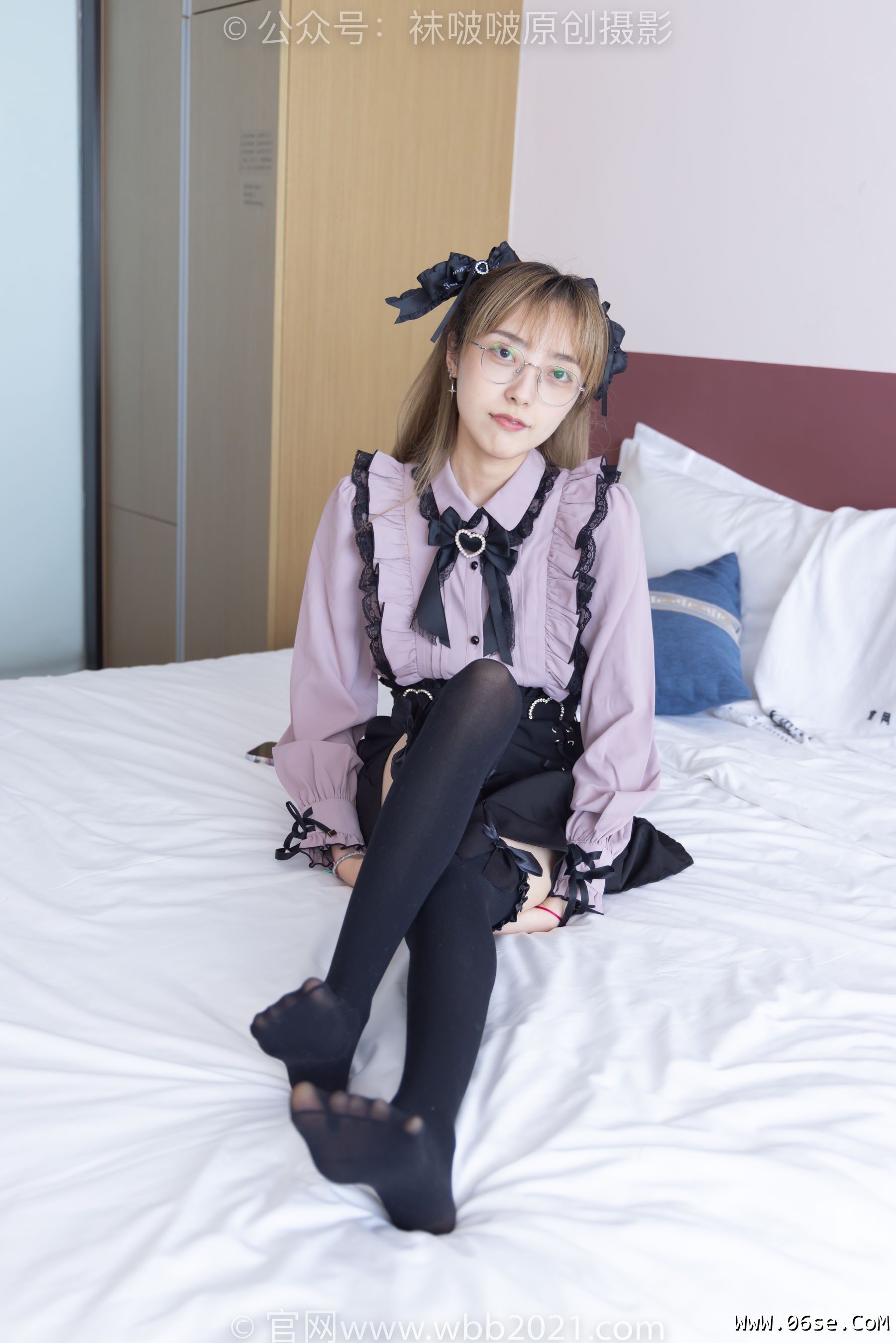 图片[101]-BoBoSocks袜啵啵 No.247 稚予 -皮鞋、黑丝大腿袜、地雷系女友[159P]-六色网