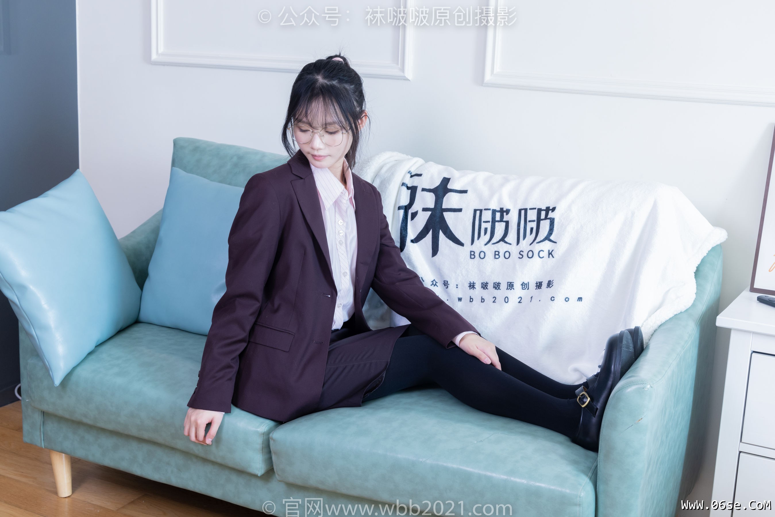 图片[20]-BoBoSocks袜啵啵 No.362 甜甜圈 -两双皮鞋、厚肉丝、厚黑丝、ol制服[230P]-六色网