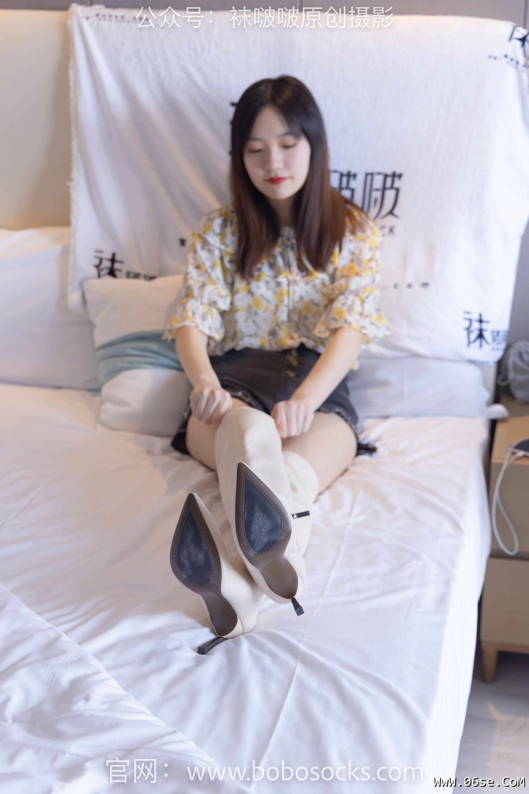 图片[142]-BoBoSocks袜啵啵 No.136 小甜豆-高跟长靴、白棉袜、裸足[200P]-六色网