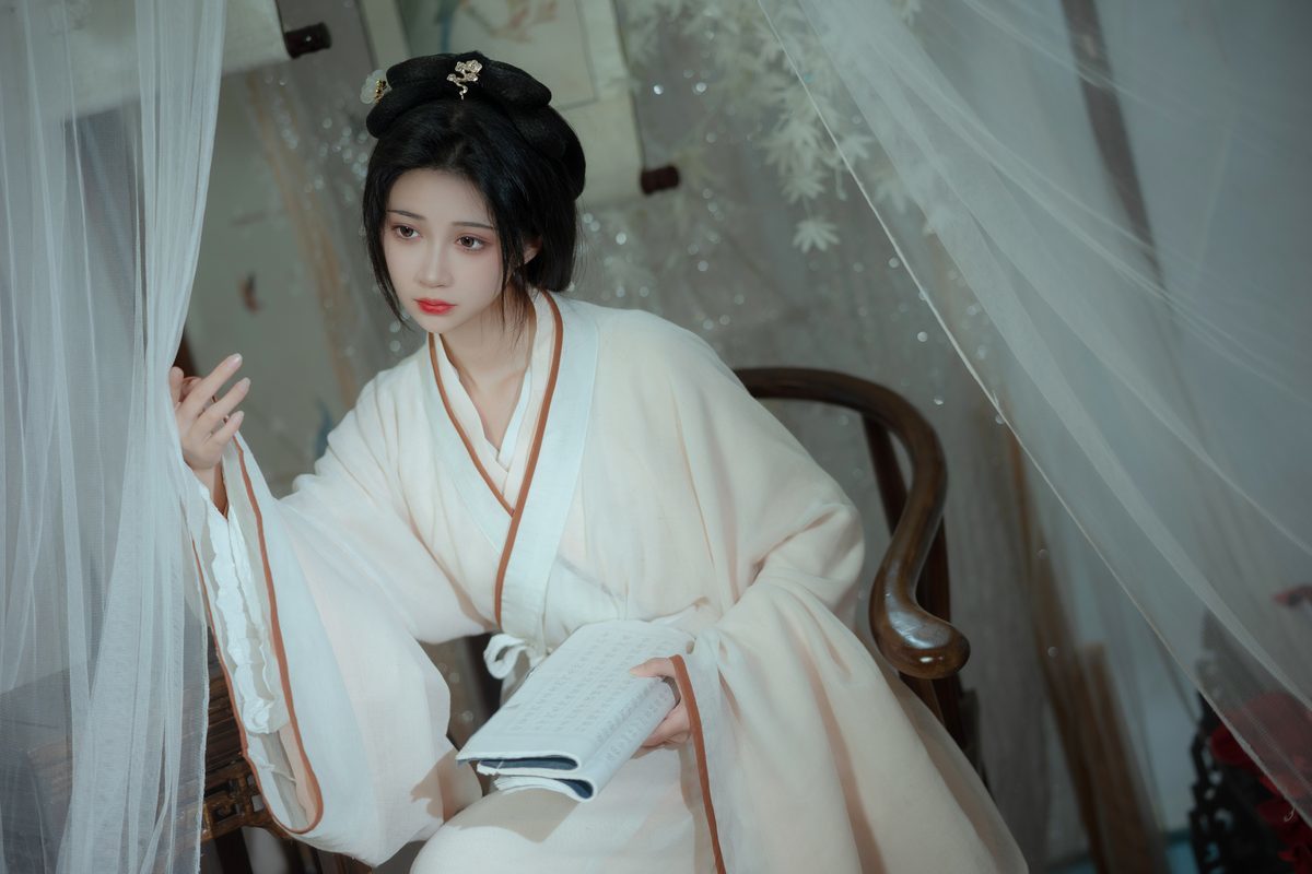 图片[22]-YiTuYu艺图语 Vol.4150 Qi Luo Sheng De Xiao Su Su[25P]-六色网