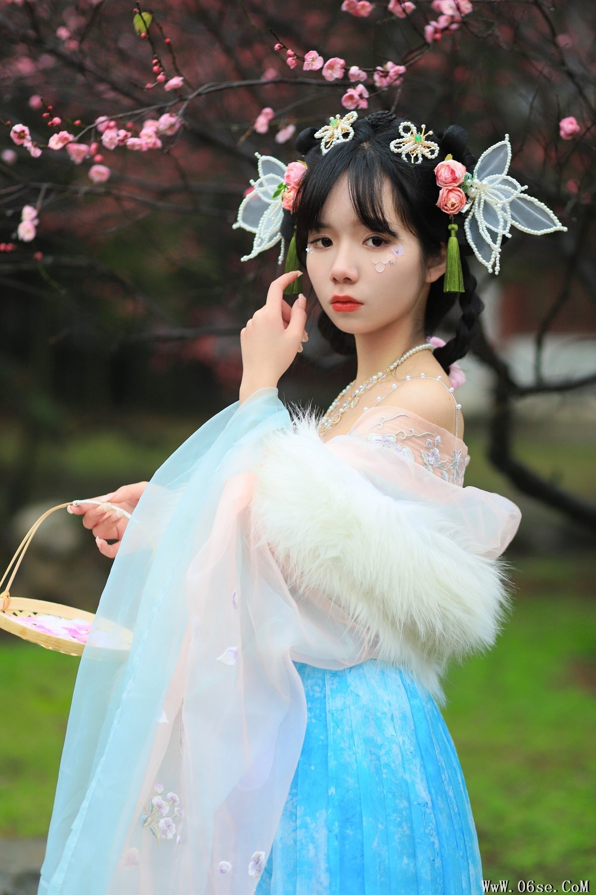 图片[24]-YiTuYu艺图语 Vol.5120 Xiao Yang[26P]-六色网