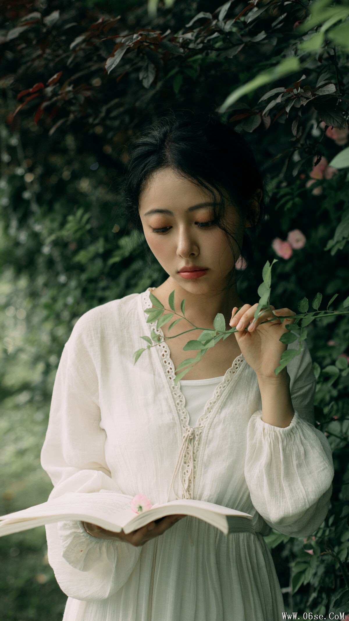 图片[17]-YiTuYu艺图语 Vol.7040 Ang Yang[33P]-六色网