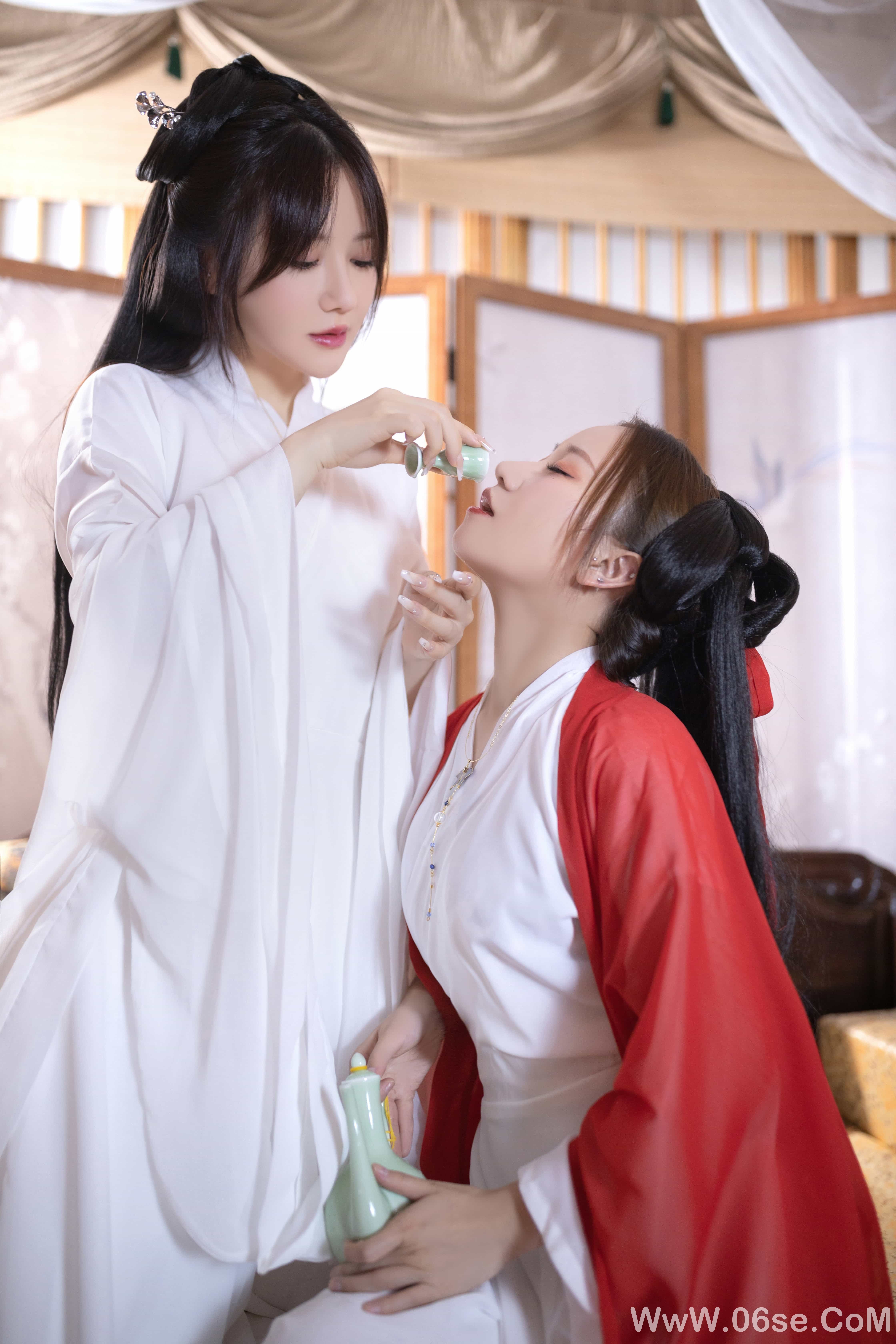 图片[54]-秀人名模鱼子酱Fish内部私购未上架《双女古装剧情》写真[153P]-六色网