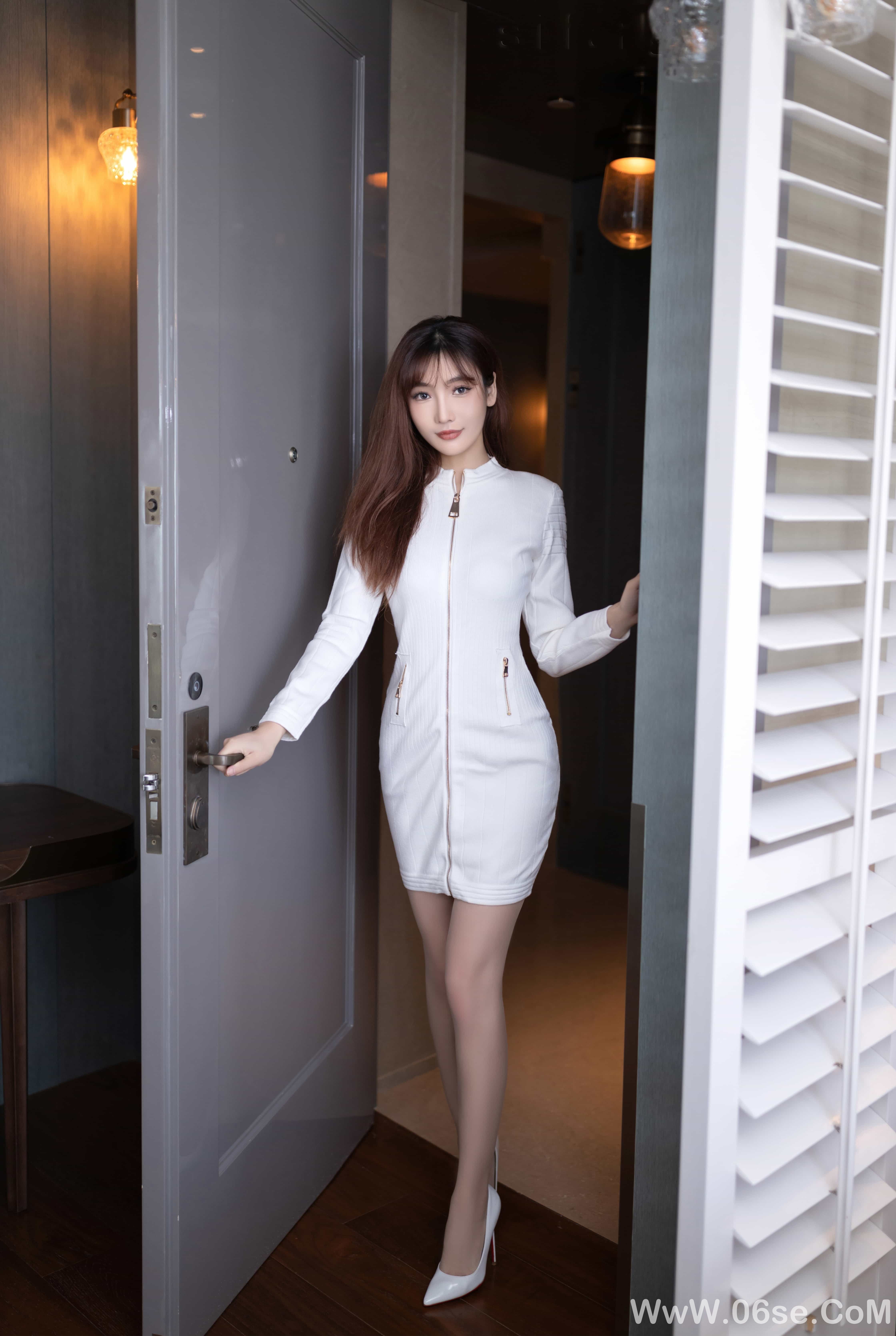 陆萱萱 - 主人的调教[88P]-六色网