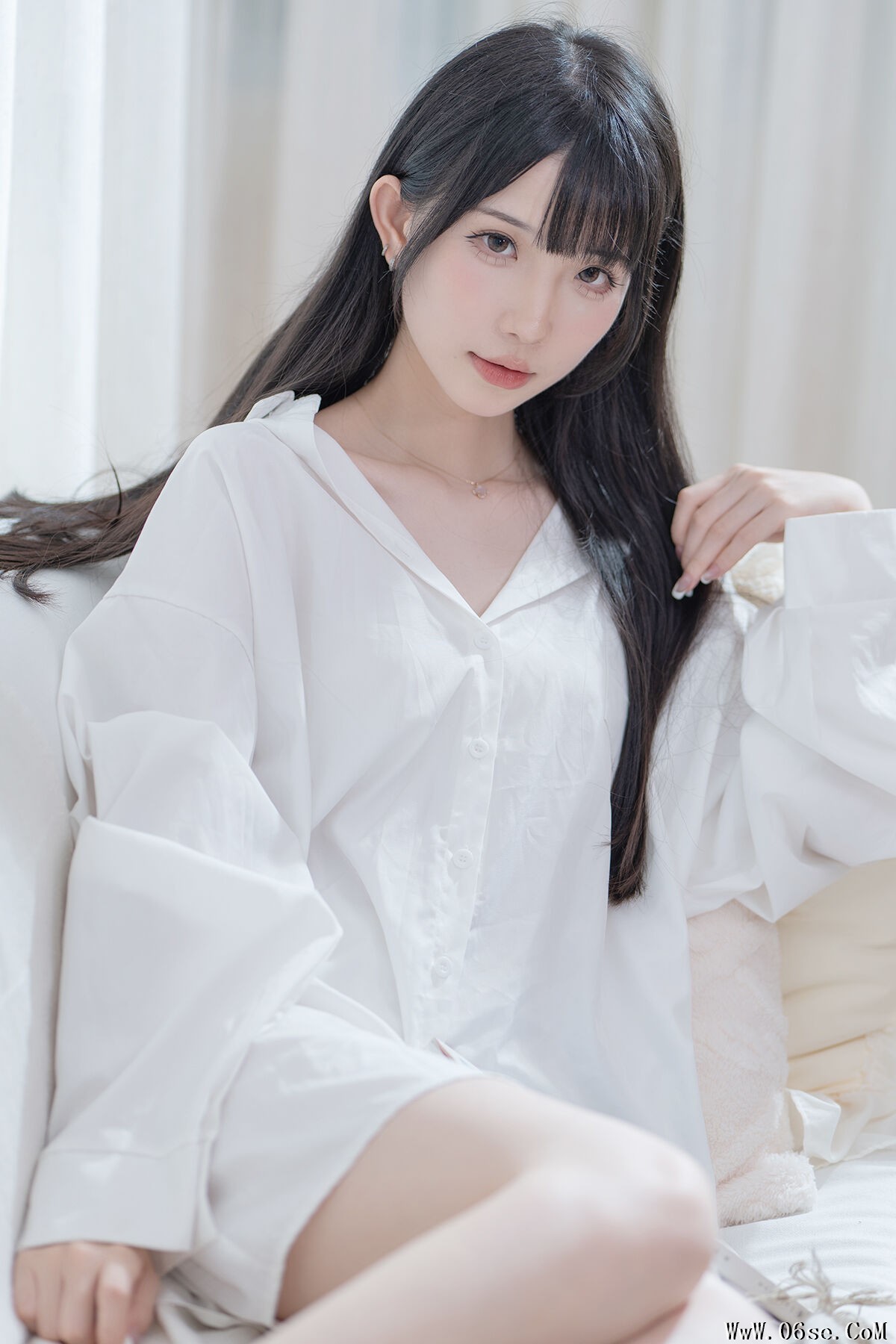 YiTuYu艺图语 Vol.7680 Ying Tao Zai Bu Zai[37P]-六色网
