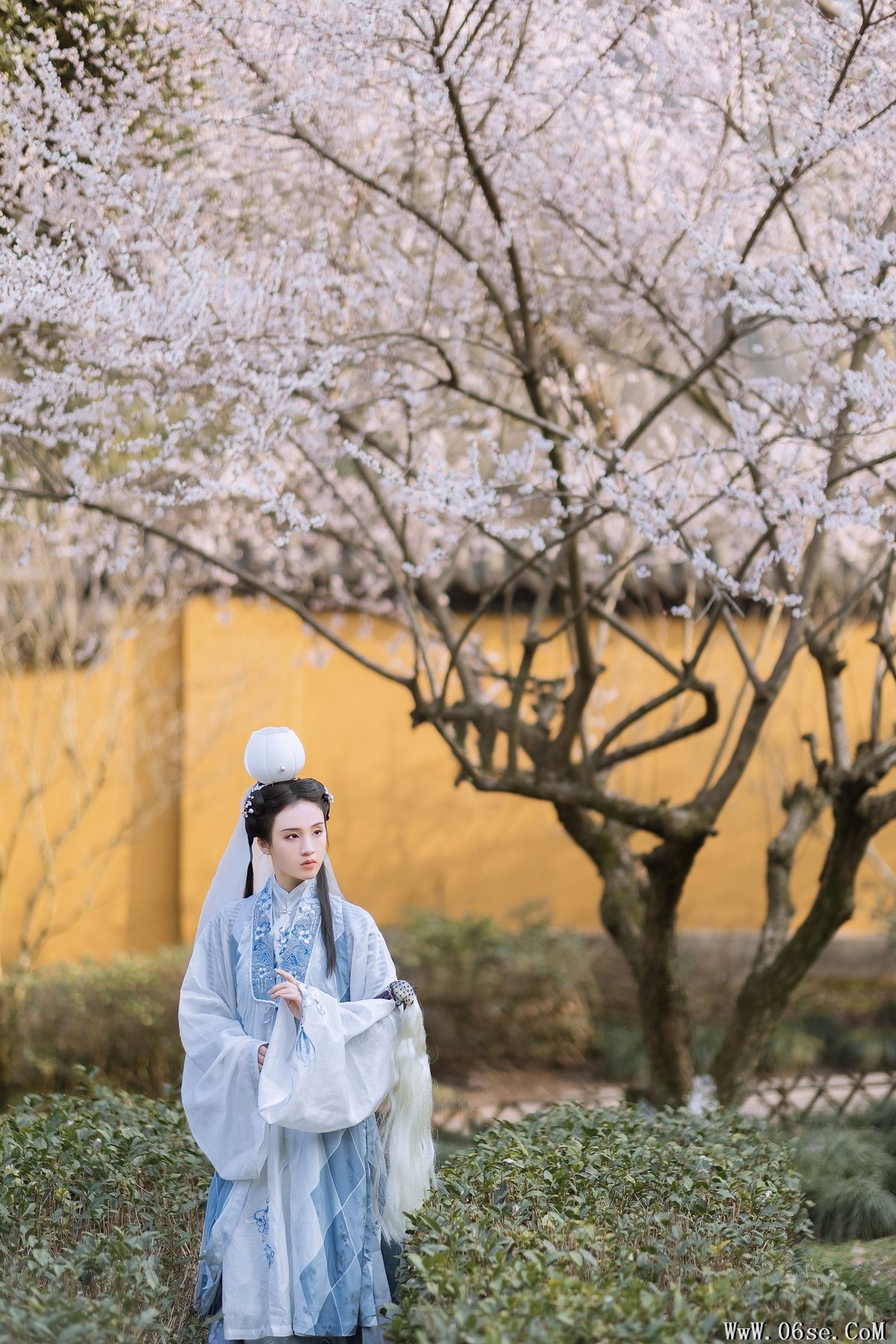 图片[28]-YiTuYu艺图语 Vol.4573 Fang Ting Yu[41P]-六色网