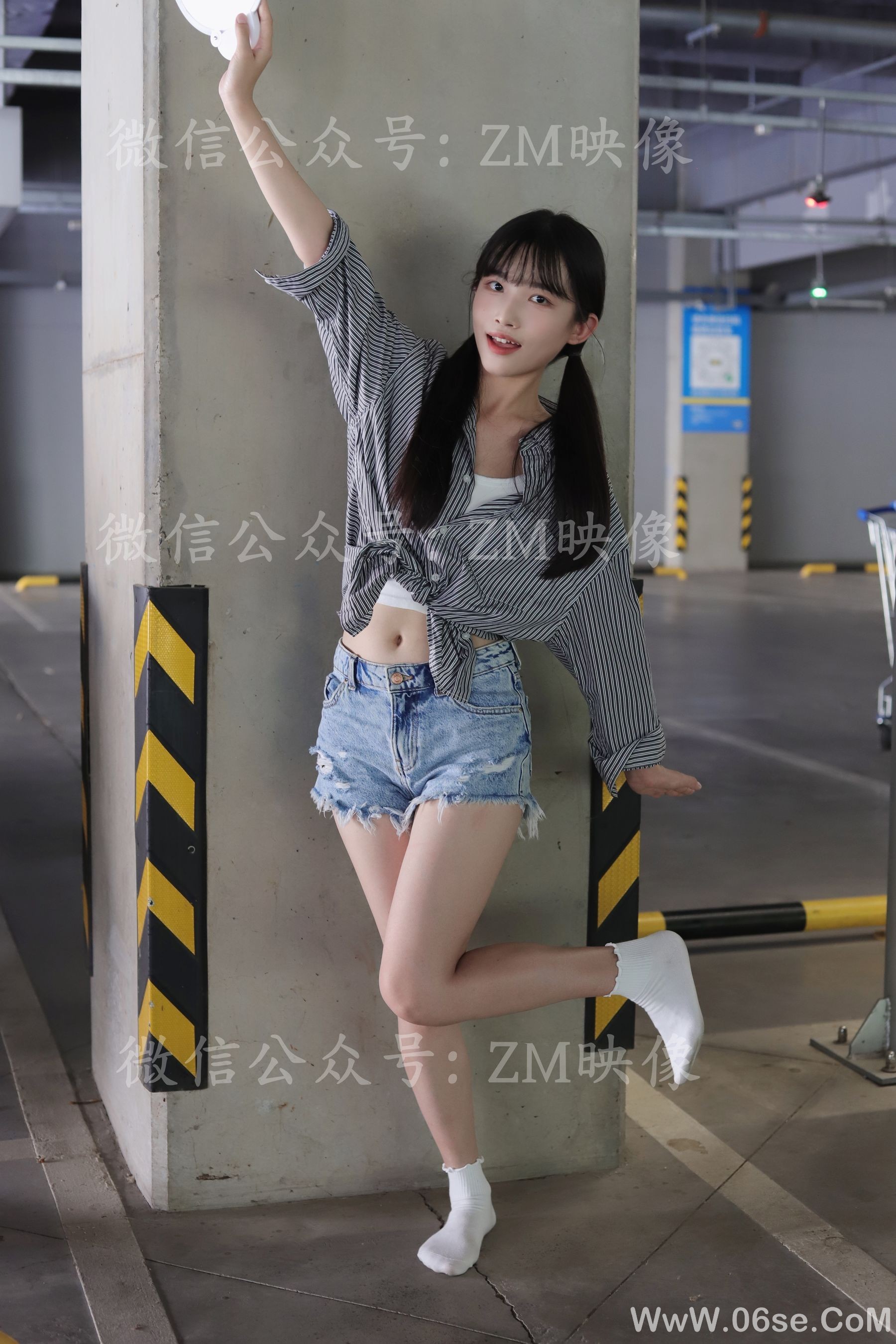 图片[151]-[织梦映像] 爱在深秋-轻罗小扇扑流萤[305P]-六色网