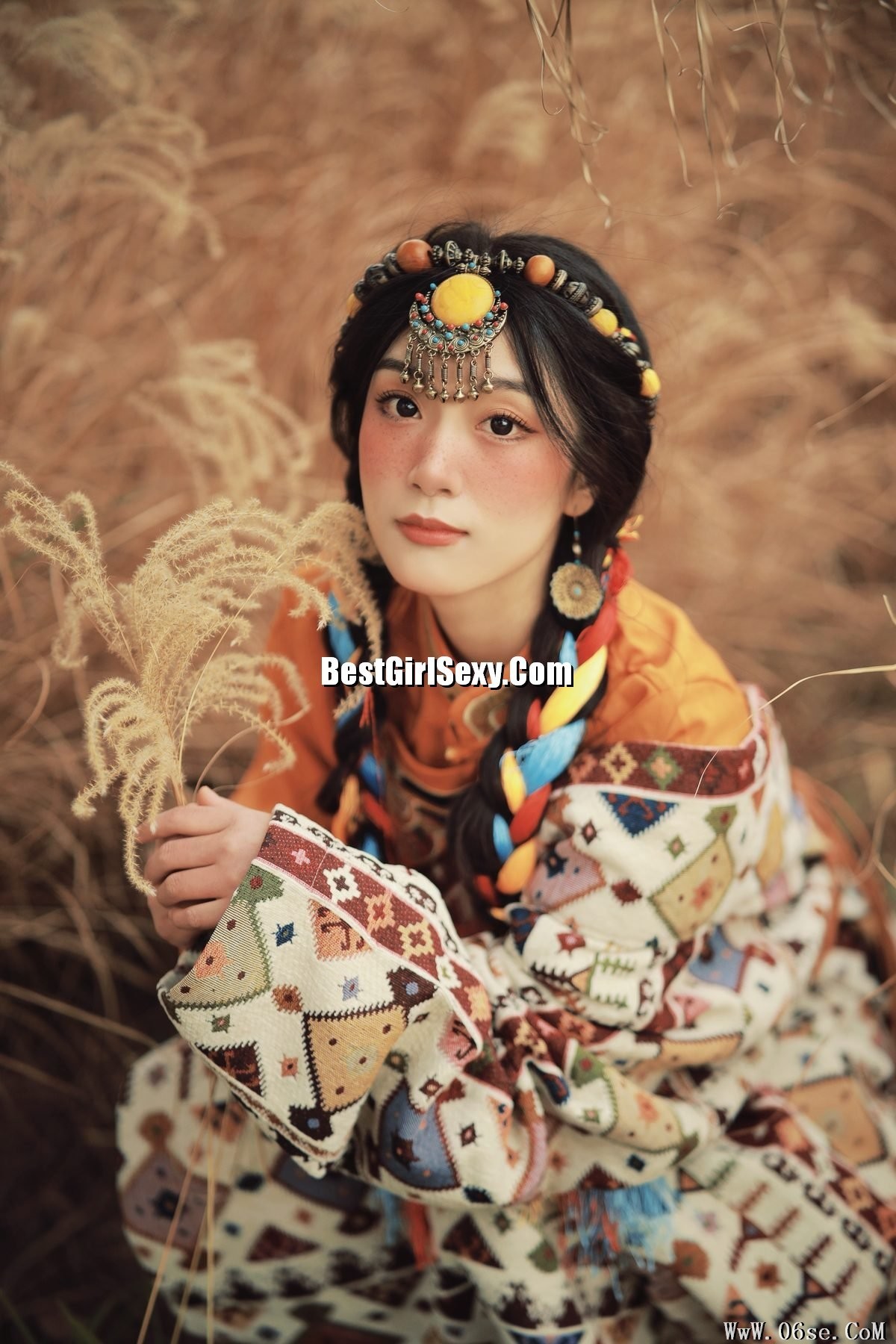 图片[4]-YiTuYu艺图语 Vol.3679 Wei Wei[25P]-六色网