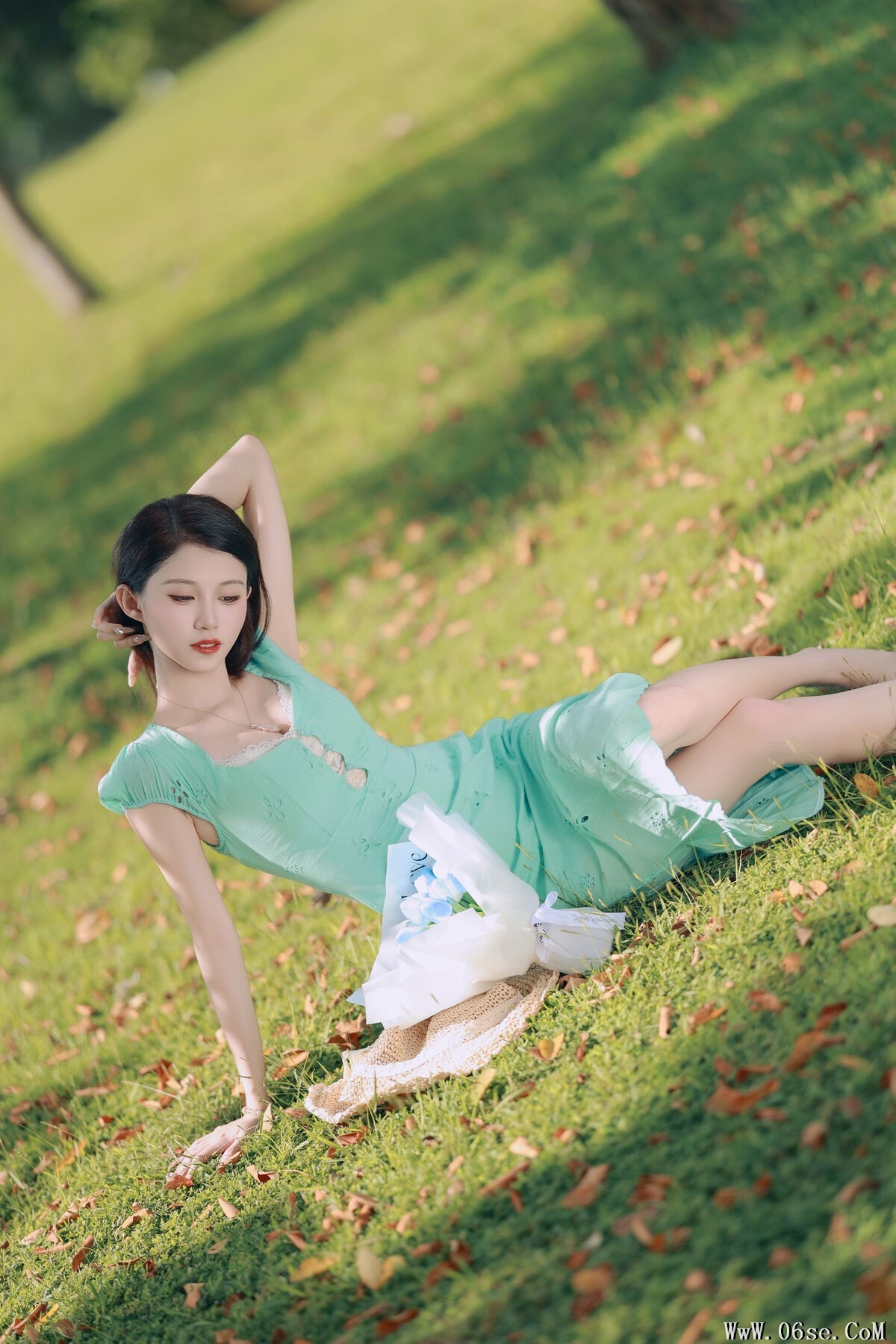图片[29]-YiTuYu艺图语 Vol.7492 Liu Liu[32P]-六色网