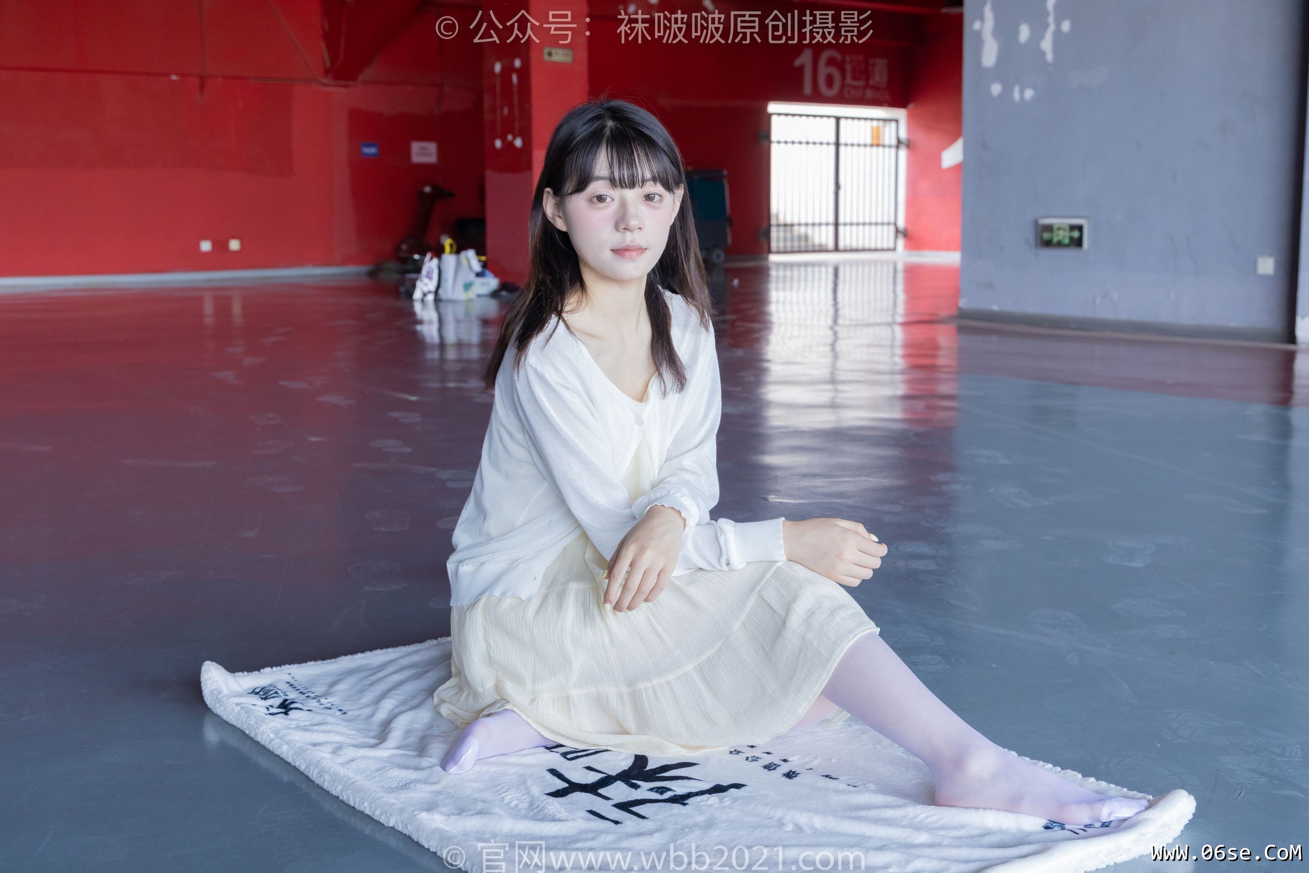 图片[34]-BoBoSocks袜啵啵 No.395 糯米 -板鞋、白丝[145P]-六色网