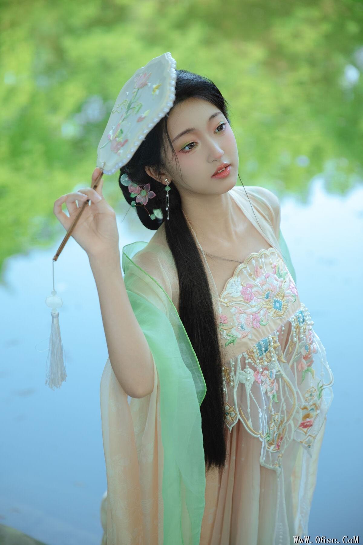 图片[9]-YiTuYu艺图语 Vol.7300 Leng Ku Wang Ye[25P]-六色网