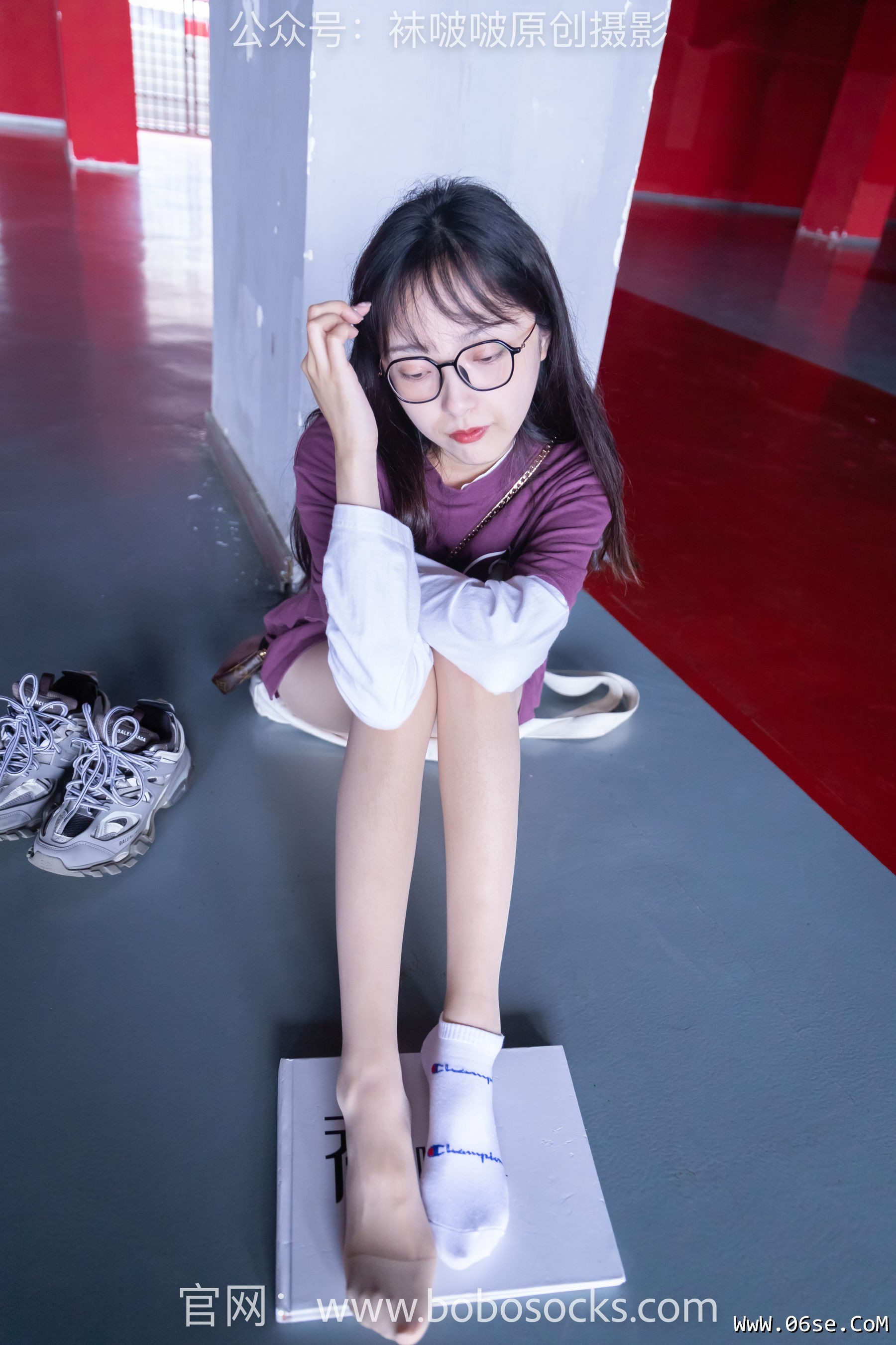 图片[109]-BoBoSocks袜啵啵 积分限定作品010 稚予-巴黎世家运动鞋、白棉袜、肉丝[144P]-六色网