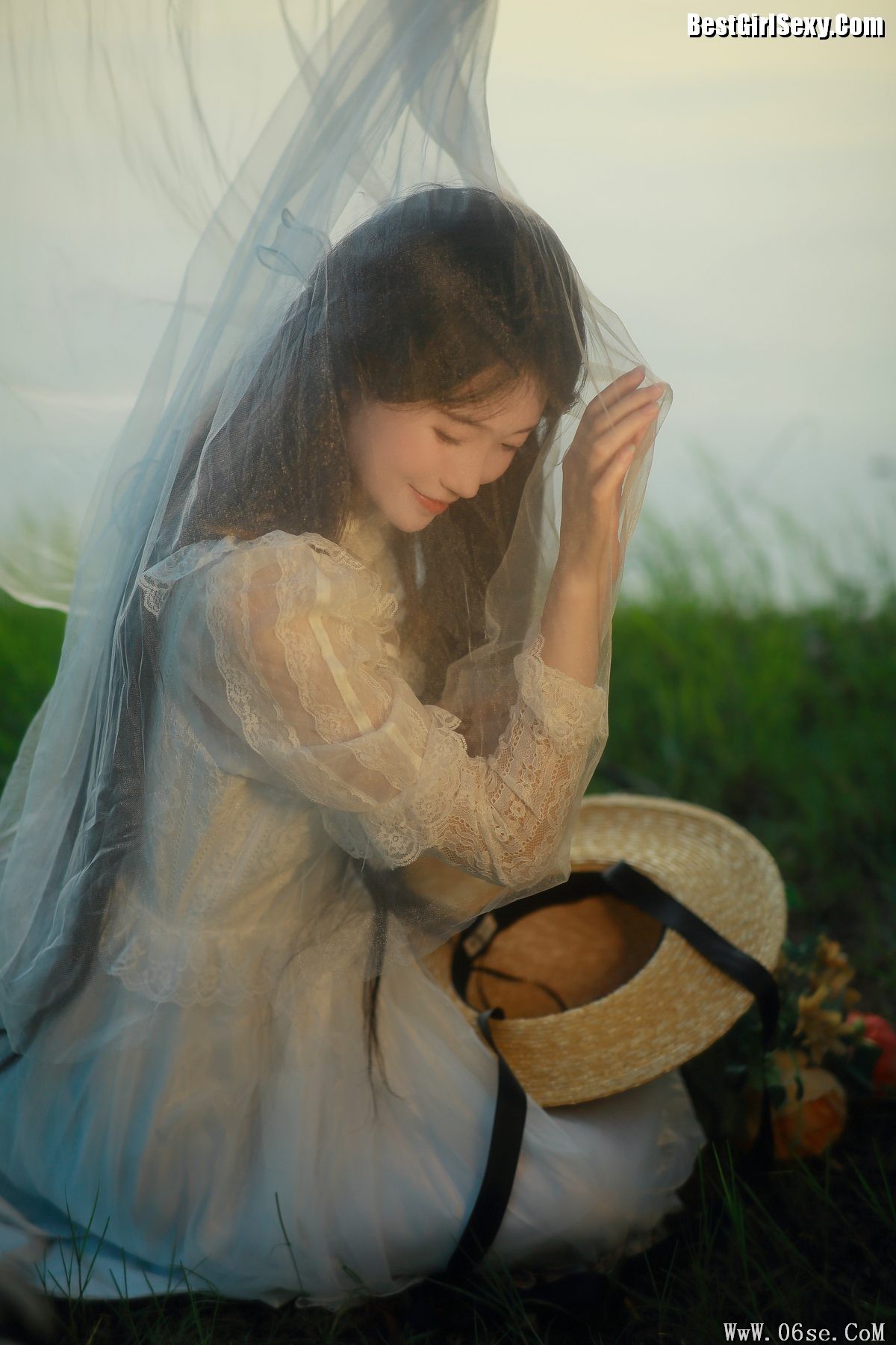 图片[37]-YiTuYu艺图语 Vol.4053 Liu Liu Yang Liu Liu[40P]-六色网