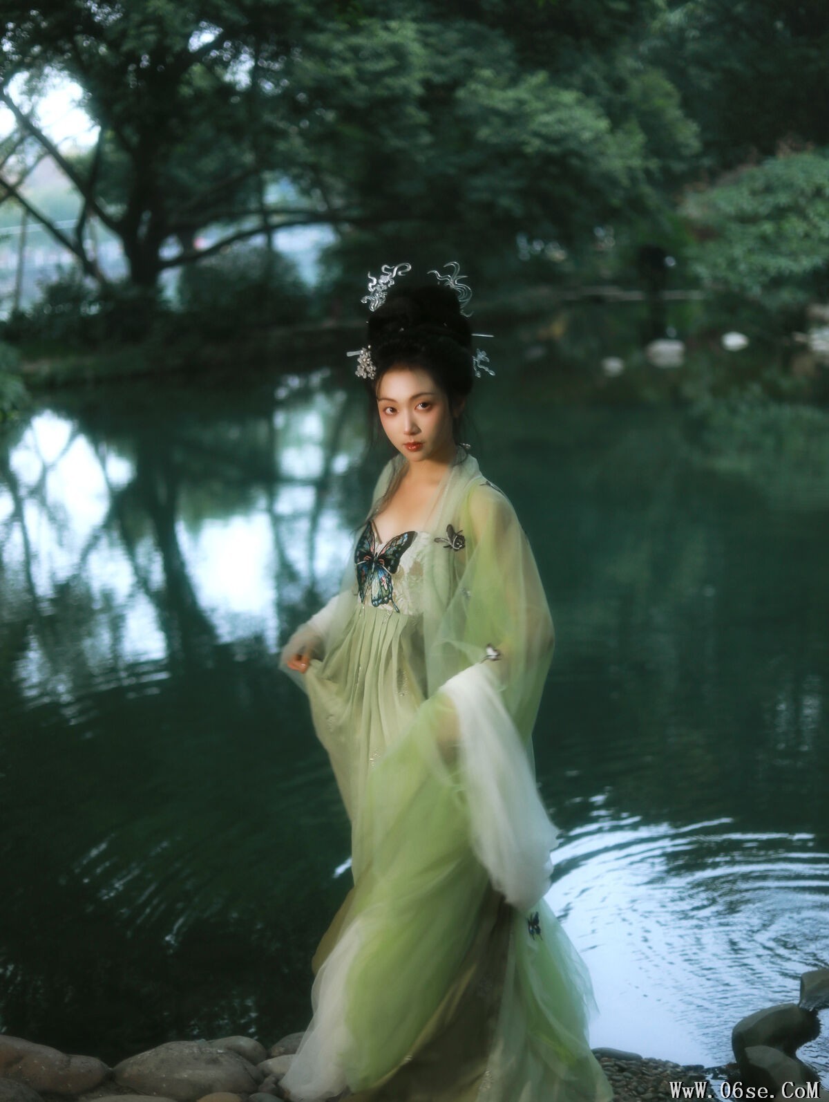 图片[20]-YiTuYu艺图语 Vol.6662 Luo Yu Qing Ling[24P]-六色网