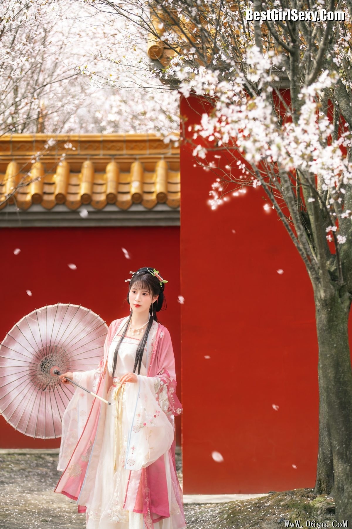 图片[4]-YiTuYu艺图语 Vol.3880 Chu Cha[50P]-六色网