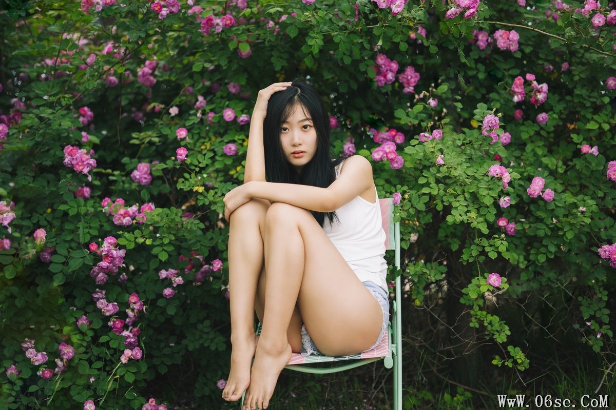 图片[4]-YiTuYu艺图语 Vol.4369 Jiao Jiao[32P]-六色网