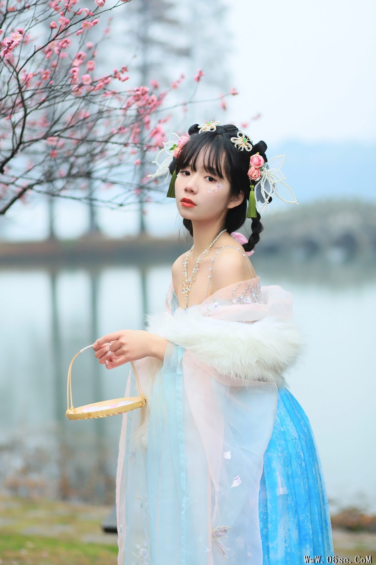 图片[20]-YiTuYu艺图语 Vol.5120 Xiao Yang[26P]-六色网