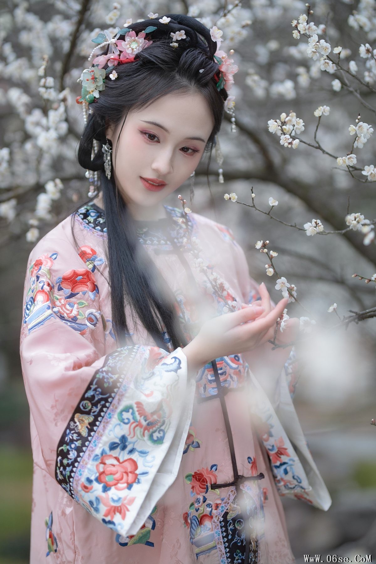 图片[19]-YiTuYu艺图语 Vol.5290 Fang Ting Yu[22P]-六色网