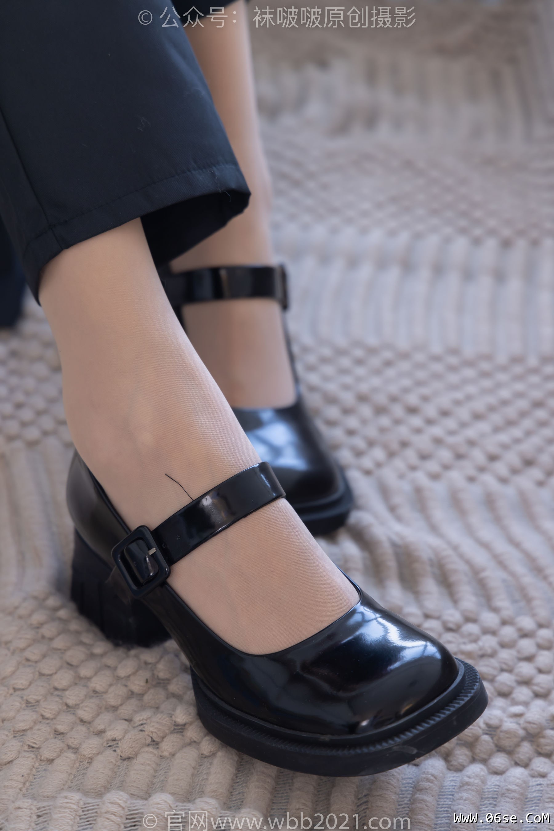 图片[133]-BoBoSocks袜啵啵 No.302 小甜豆&稚予 -三双皮鞋、板鞋、黑丝、两双肉丝、裤里丝[140P]-六色网