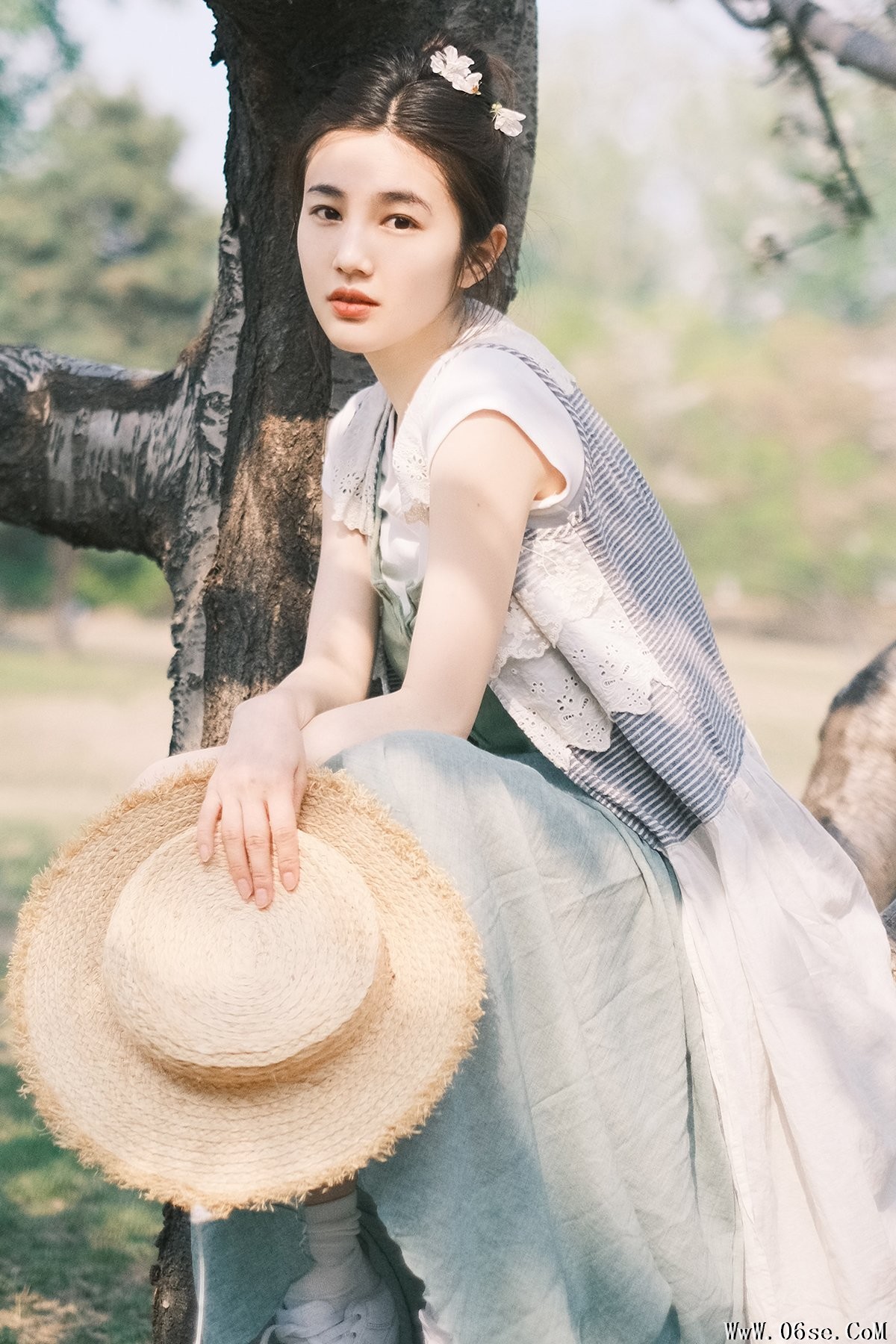 YiTuYu艺图语 Vol.7084 Fan Fan[28P]-六色网