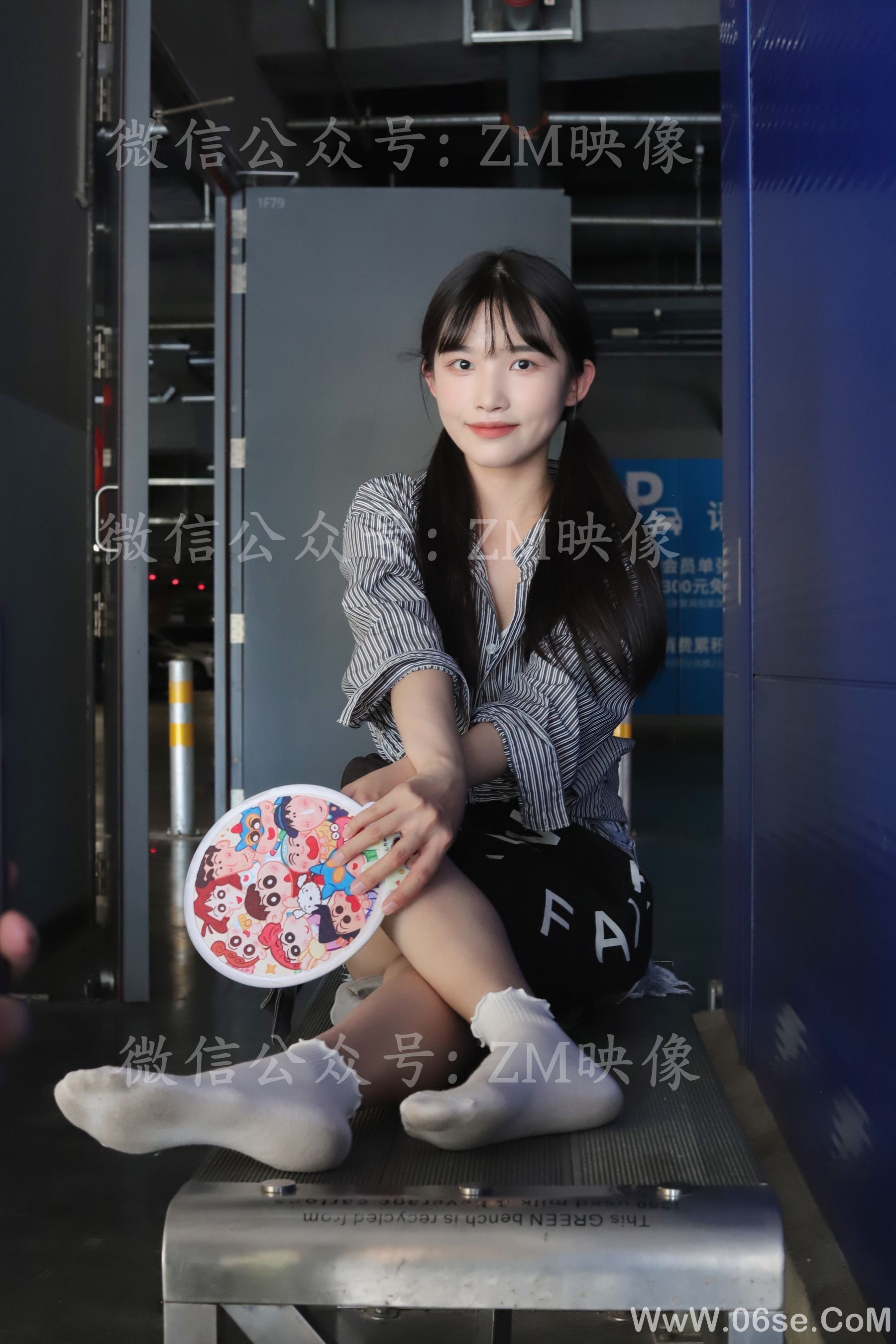 图片[216]-[织梦映像] 爱在深秋-轻罗小扇扑流萤[305P]-六色网
