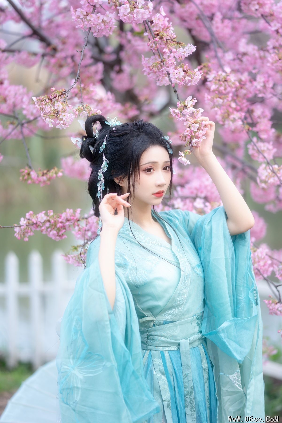 图片[23]-YiTuYu艺图语 Vol.4212 Qi Luo Sheng De Xiao Su Su[29P]-六色网