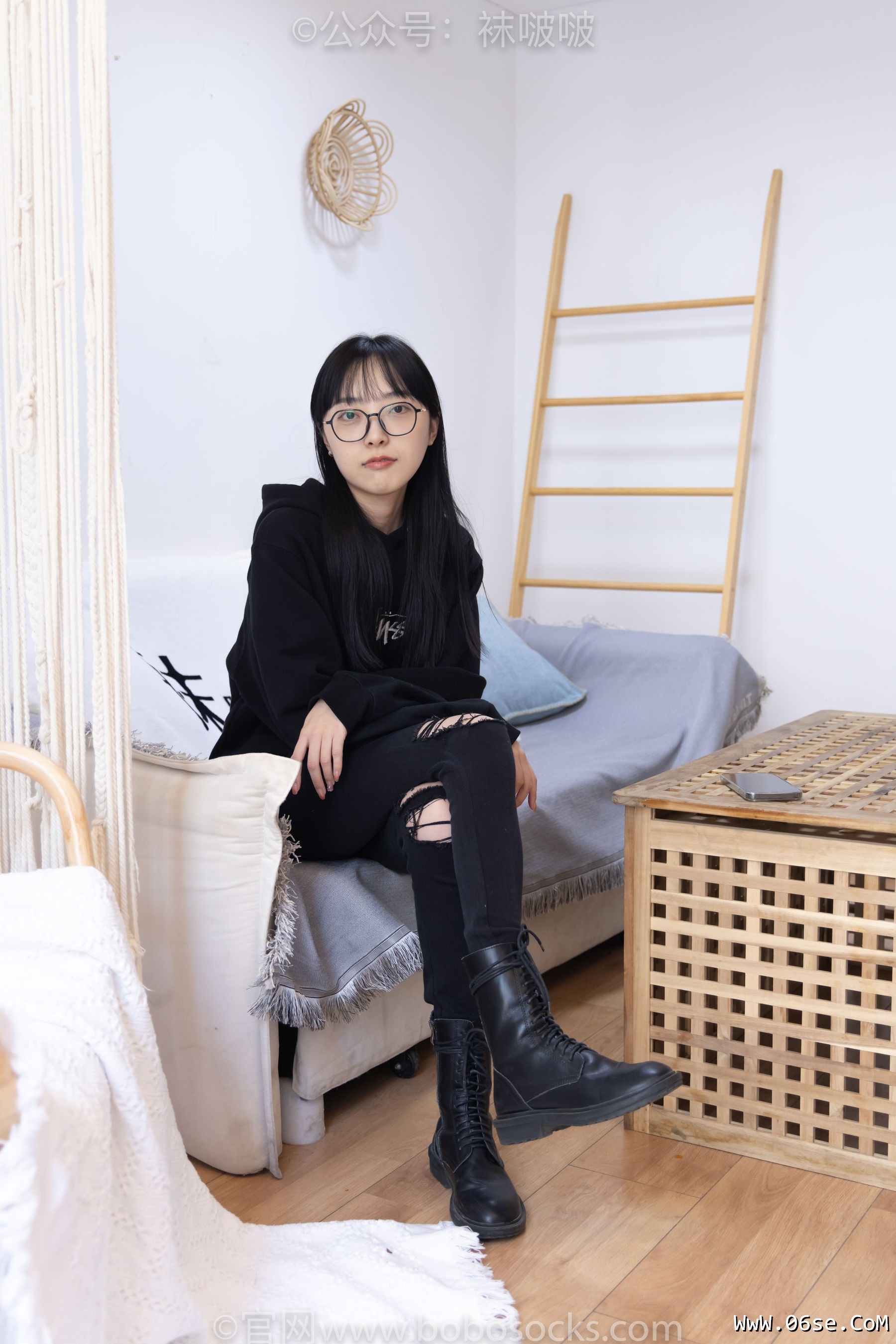 图片[5]-BoBoSocks袜啵啵 No.061 稚予-短靴、白棉袜、裸足[145P]-六色网
