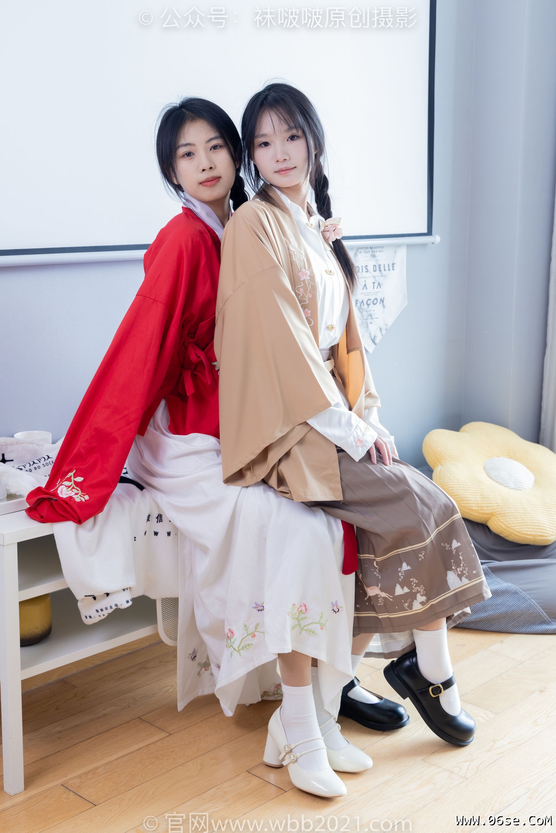 图片[87]-BoBoSocks袜啵啵 No.400 奶油&甜甜圈 -两双高跟鞋、白棉袜、肉丝[158P]-六色网