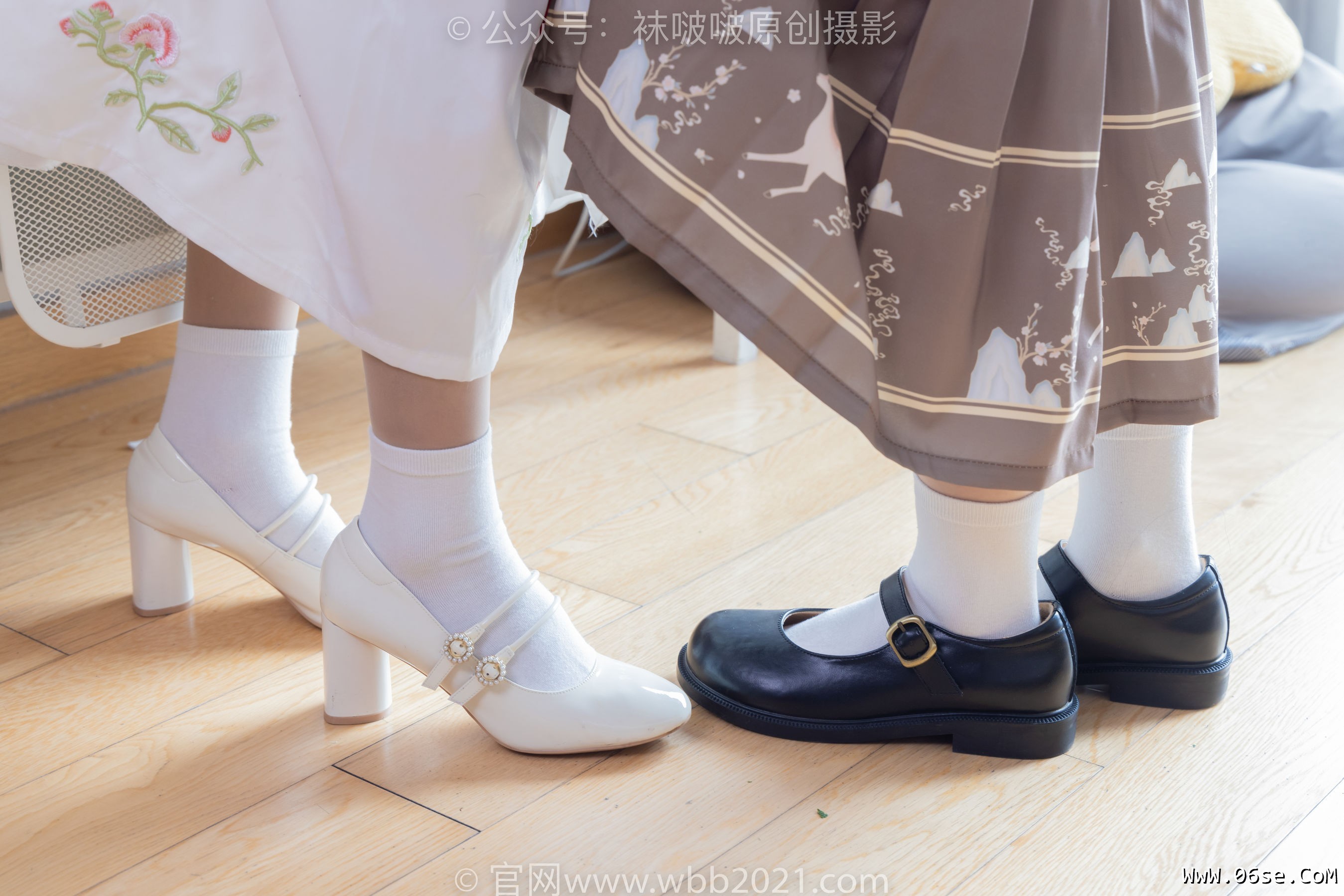 图片[107]-BoBoSocks袜啵啵 No.400 奶油&甜甜圈 -两双高跟鞋、白棉袜、肉丝[158P]-六色网