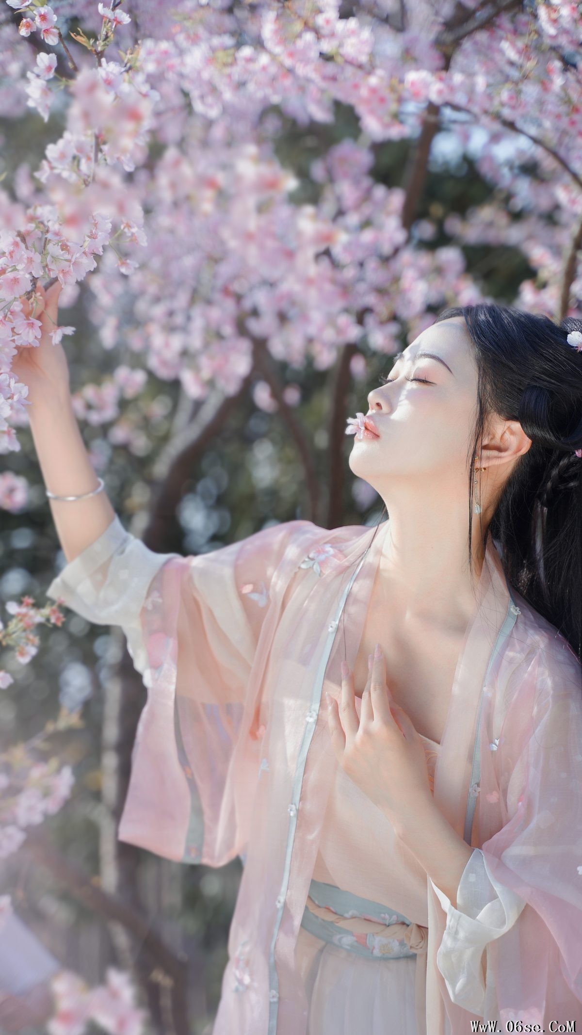 图片[24]-YiTuYu艺图语 Vol.3828 Jiao Yi Zhi Sui Sui[24P]-六色网