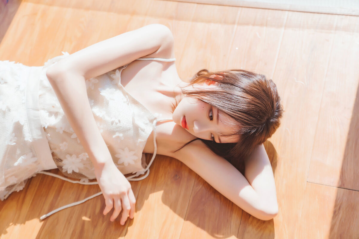 图片[18]-YiTuYu艺图语 Vol.7070 Cherry Meow[26P]-六色网