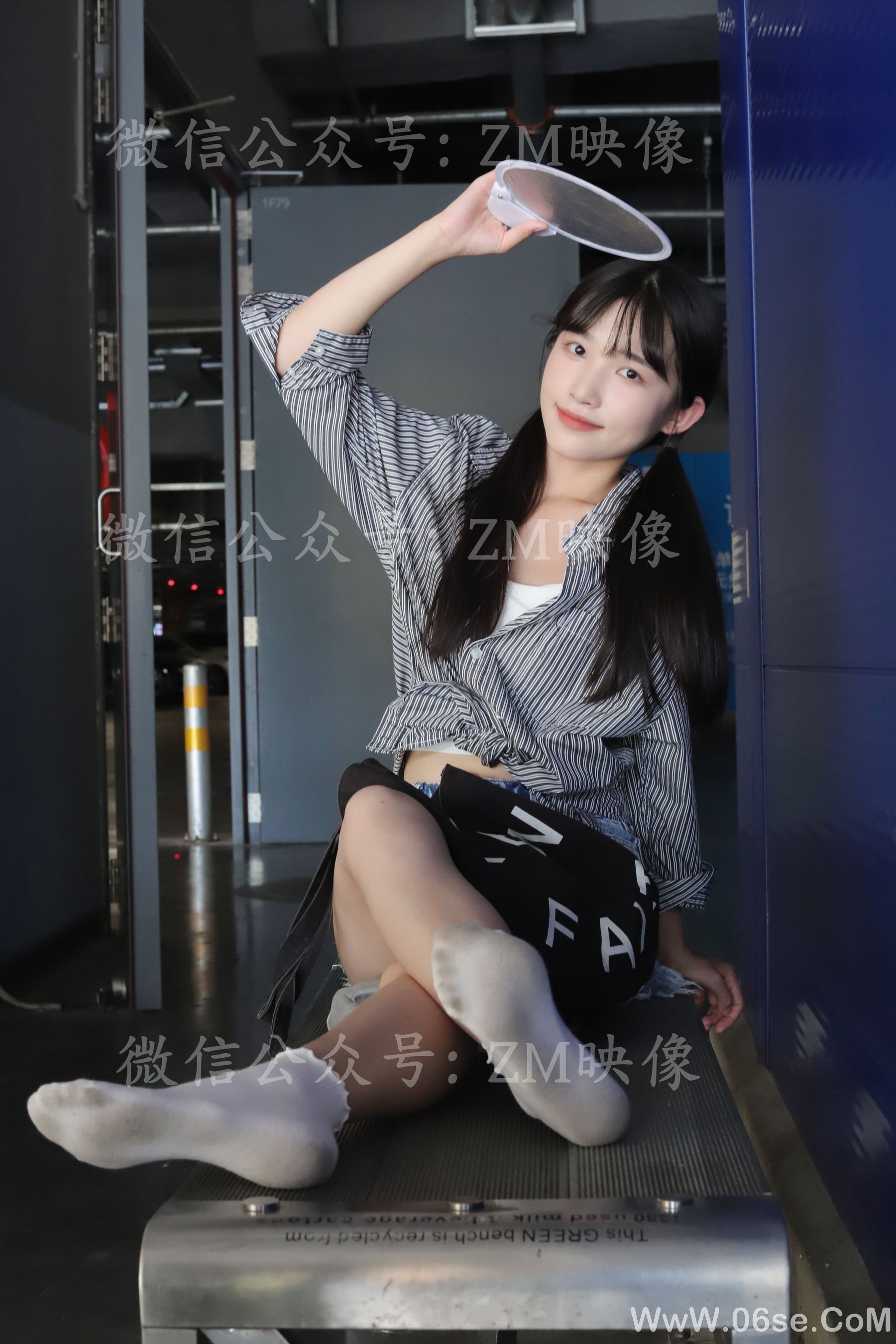 图片[217]-[织梦映像] 爱在深秋-轻罗小扇扑流萤[305P]-六色网