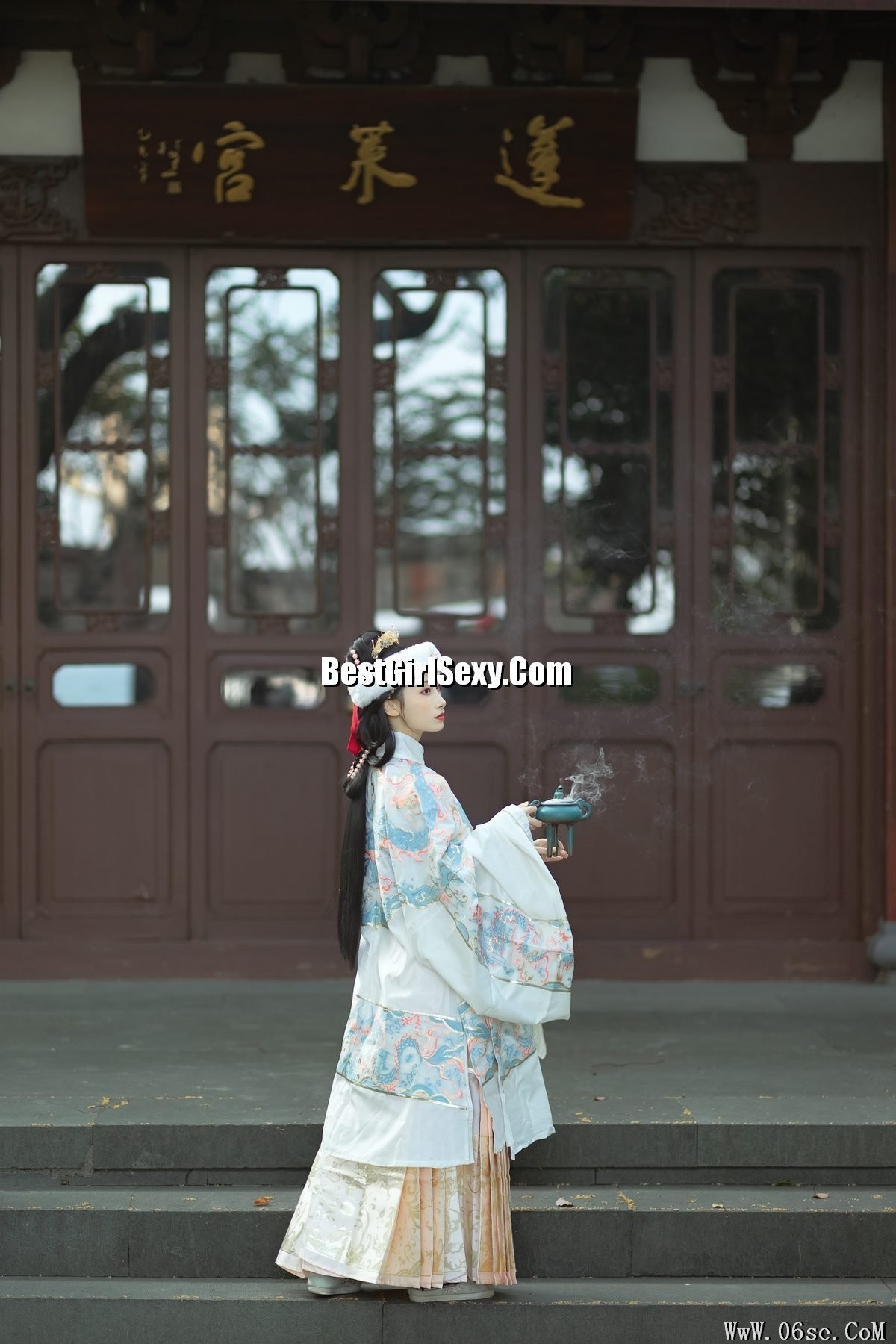 图片[38]-YiTuYu艺图语 Vol.3724 Mou Xiao Yao[53P]-六色网