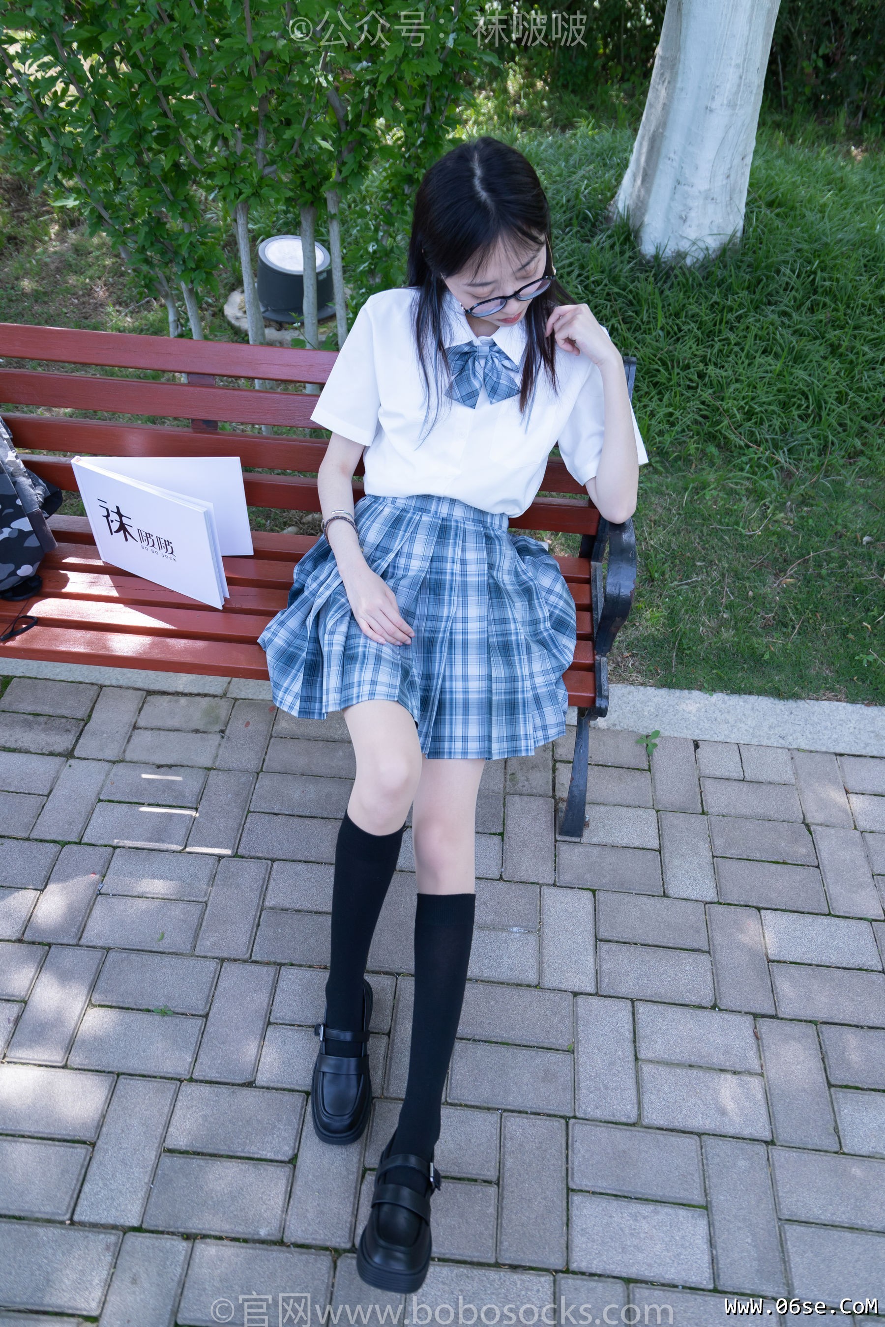 图片[22]-BoBoSocks袜啵啵 No.007 稚予-JK制服、皮鞋、黑色中筒棉袜、肉丝[143P]-六色网