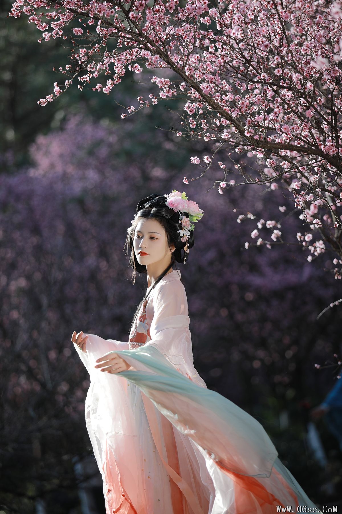 图片[24]-YiTuYu艺图语 Vol.3732 Wu Sui[28P]-六色网