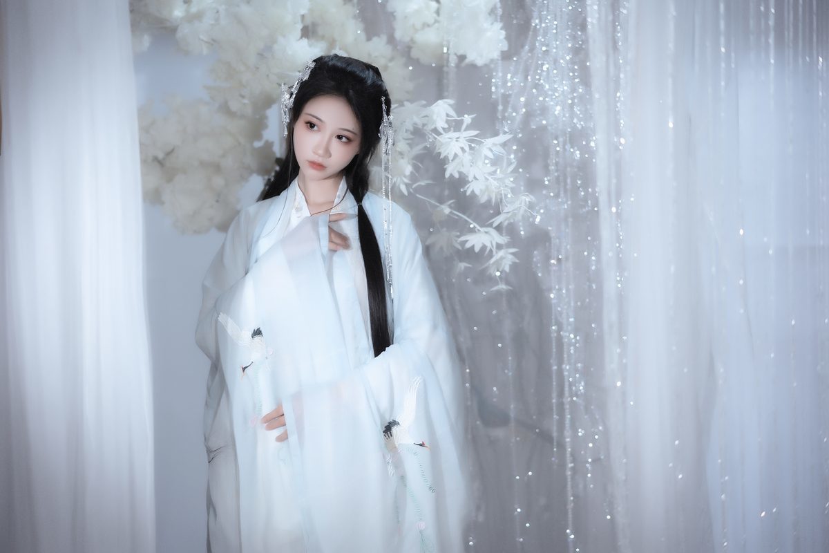 图片[8]-YiTuYu艺图语 Vol.3771 Qi Luo Sheng De Xiao Su Su[25P]-六色网