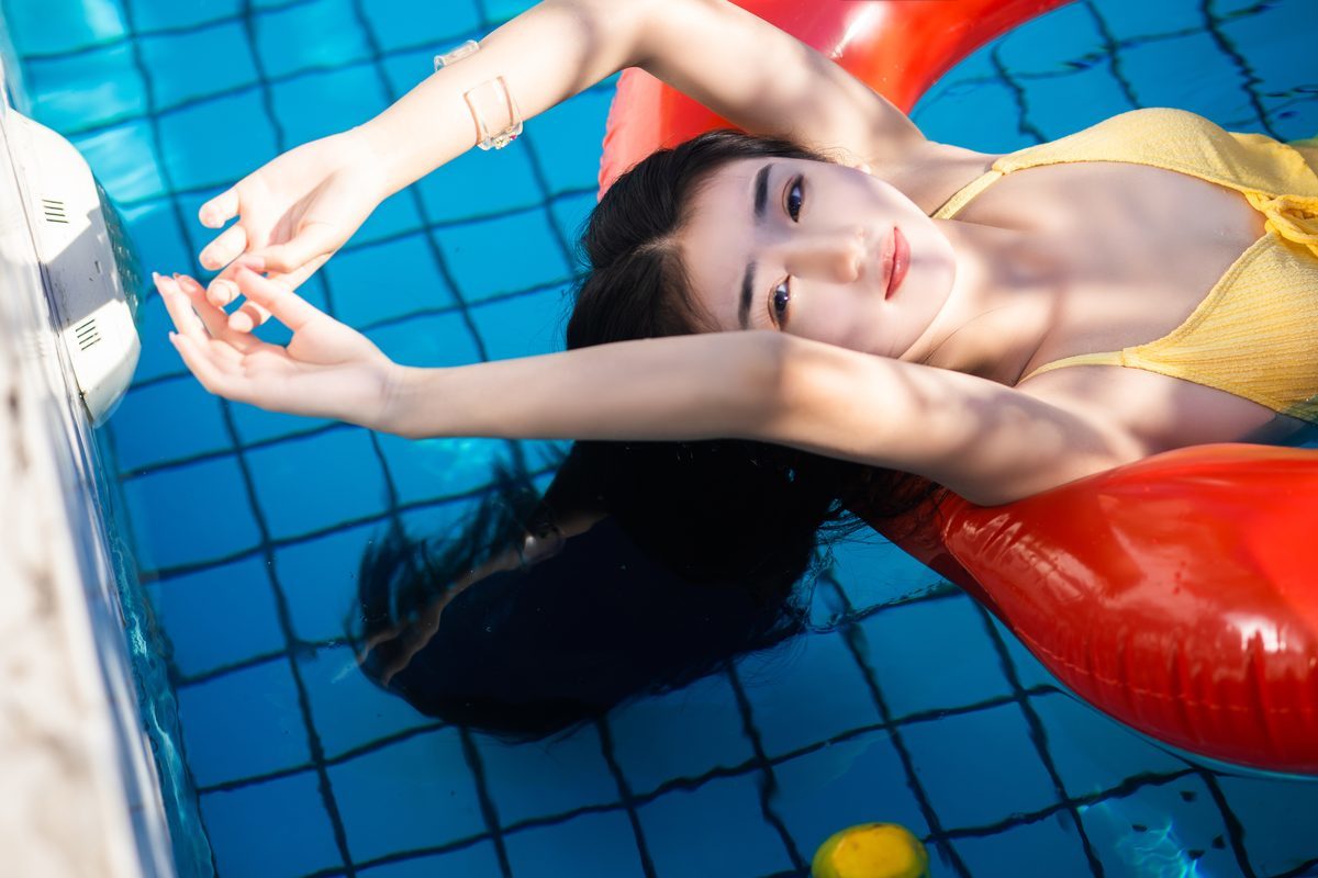 图片[23]-YiTuYu艺图语 Vol.4479 Yi Yu He Bao Dan[49P]-六色网