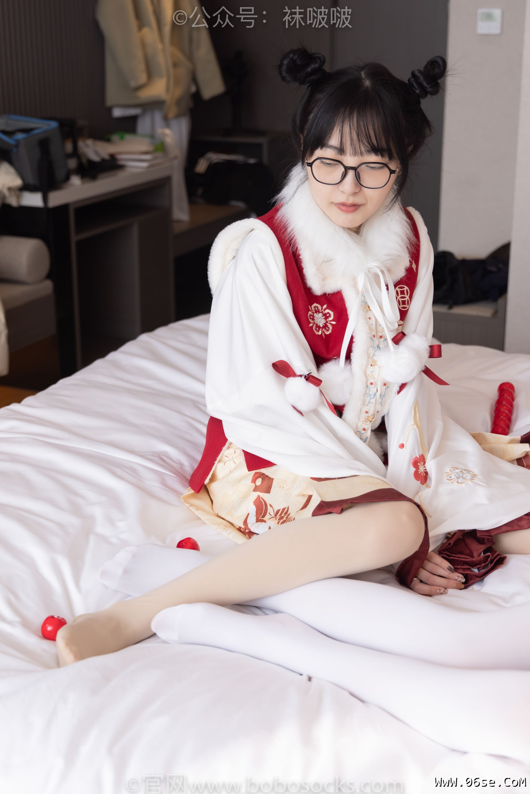 图片[67]-BoBoSocks袜啵啵 No.054 小甜豆与稚予-给大家拜年啦[139P]-六色网