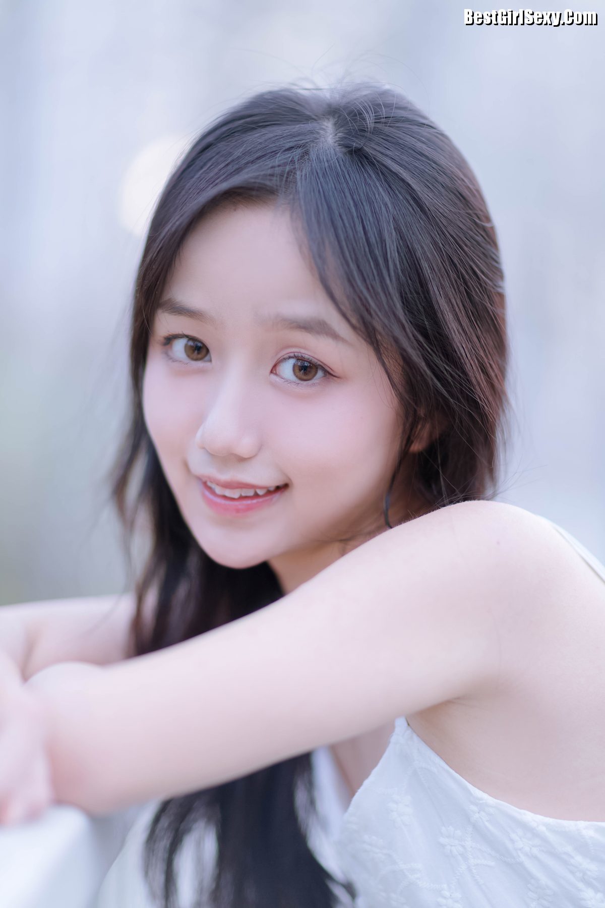 图片[21]-YiTuYu艺图语 Vol.4043 Jing Yi[27P]-六色网