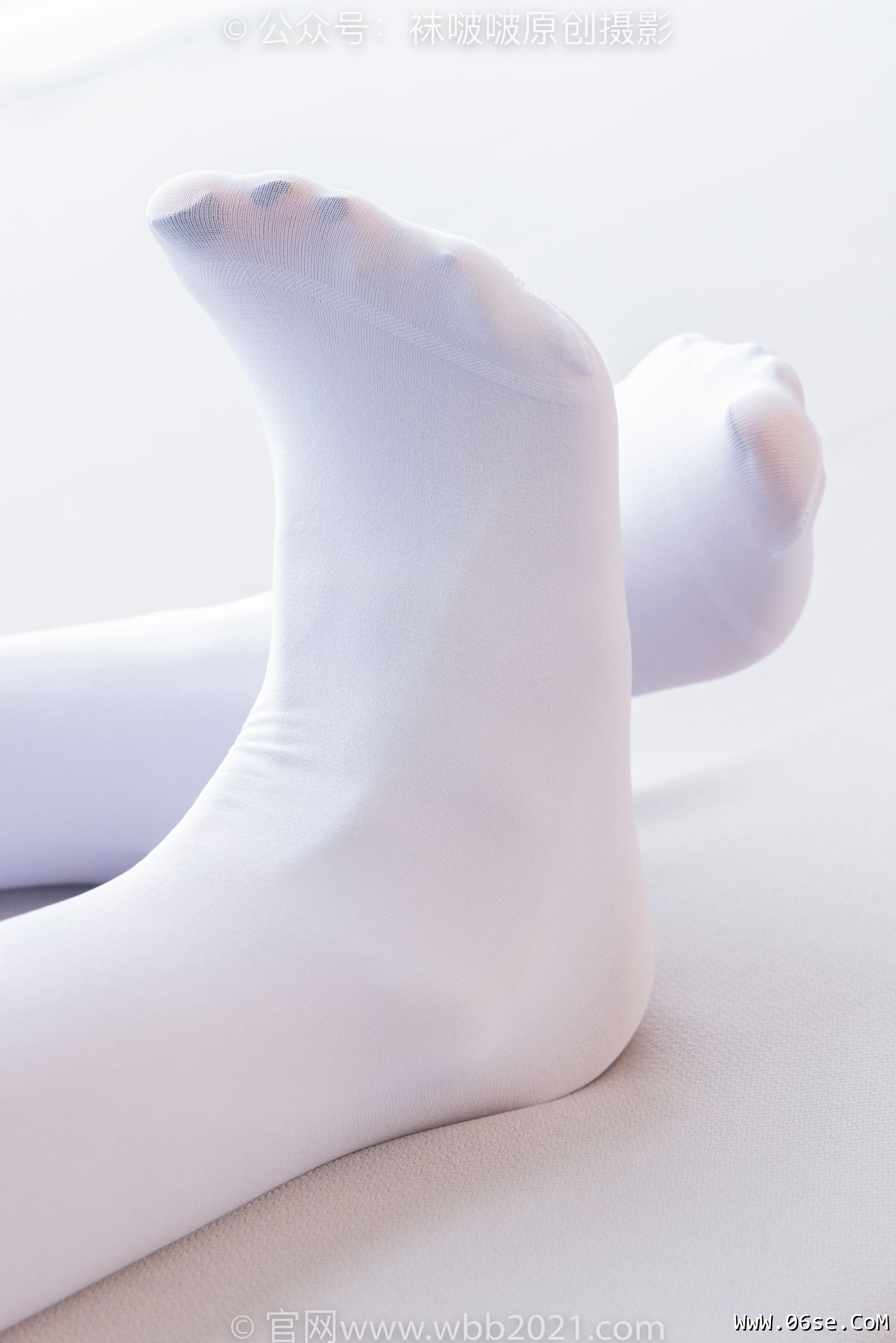 图片[140]-BoBoSocks袜啵啵 No.421 奶油 – 皮鞋、厚白丝、瑜伽动作时老头乐挠脚剧情[140P]-六色网