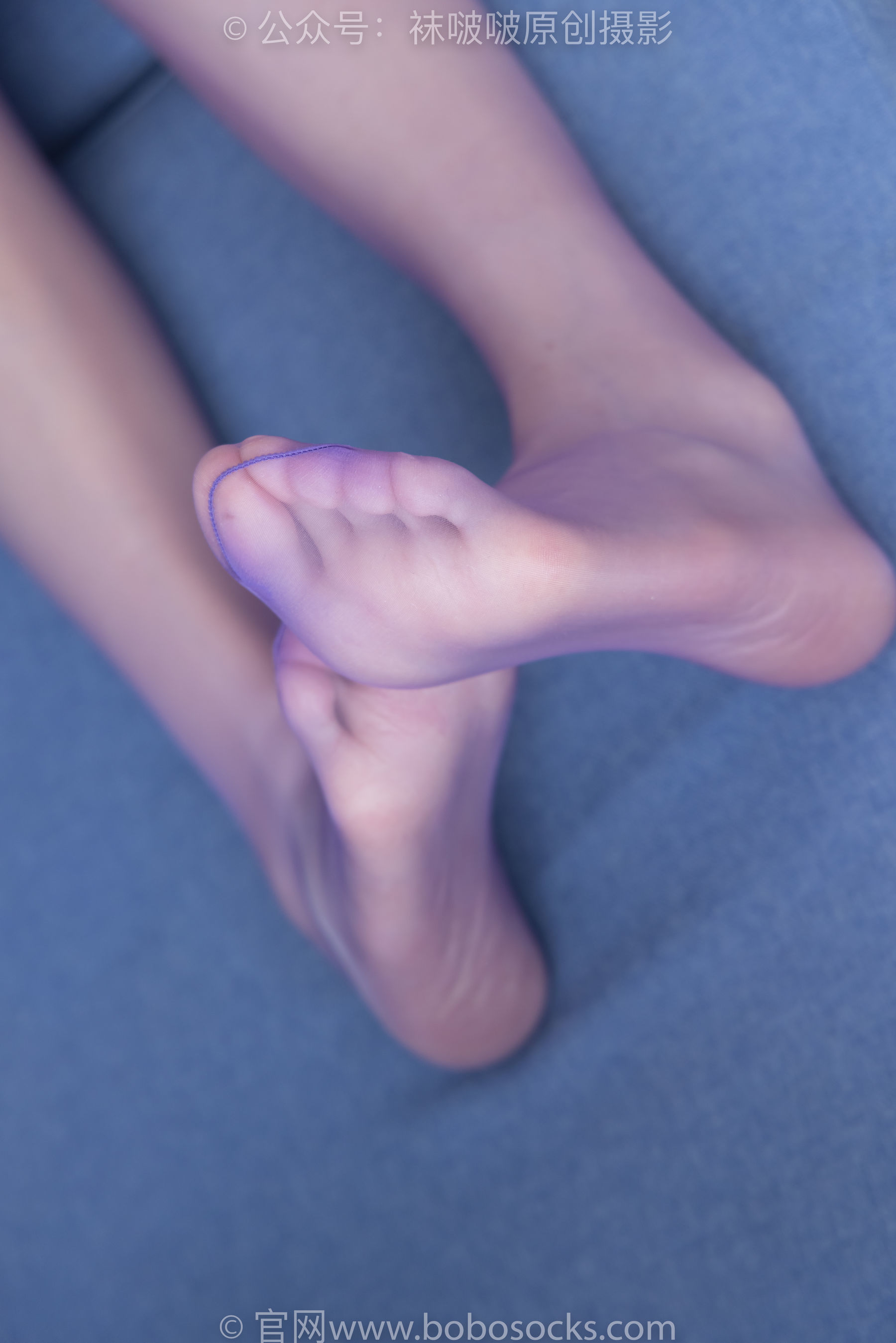 图片[37]-BoBoSocks袜啵啵 No.205 小甜 豆-白色高跟鞋、紫色油亮丝袜[140P]-六色网