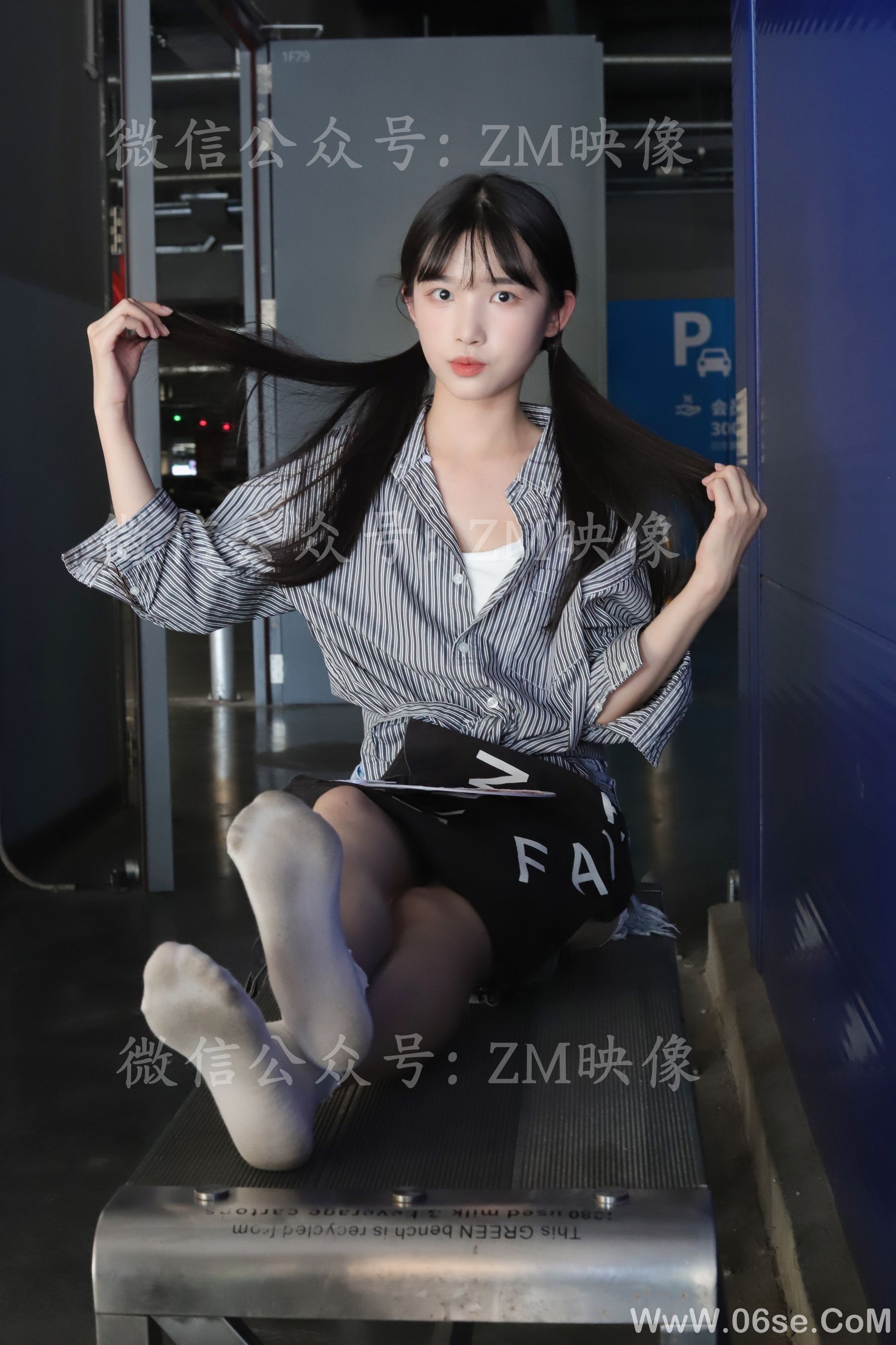 图片[214]-[织梦映像] 爱在深秋-轻罗小扇扑流萤[305P]-六色网