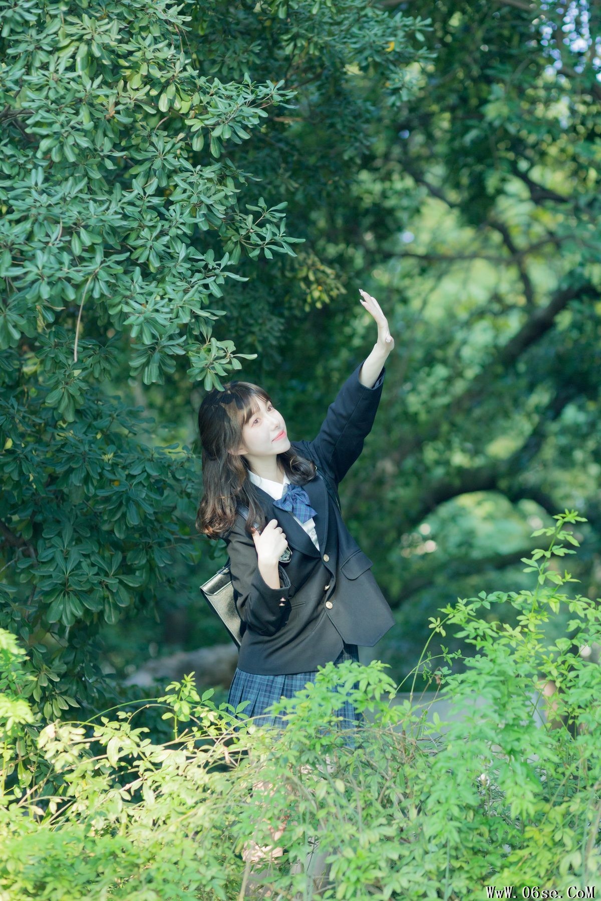 图片[21]-YiTuYu艺图语 Vol.6194 Lin Lin[24P]-六色网