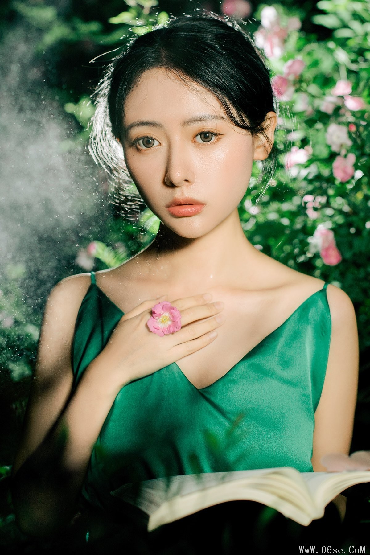 YiTuYu艺图语 Vol.6996 Ang Yang[37P]-六色网